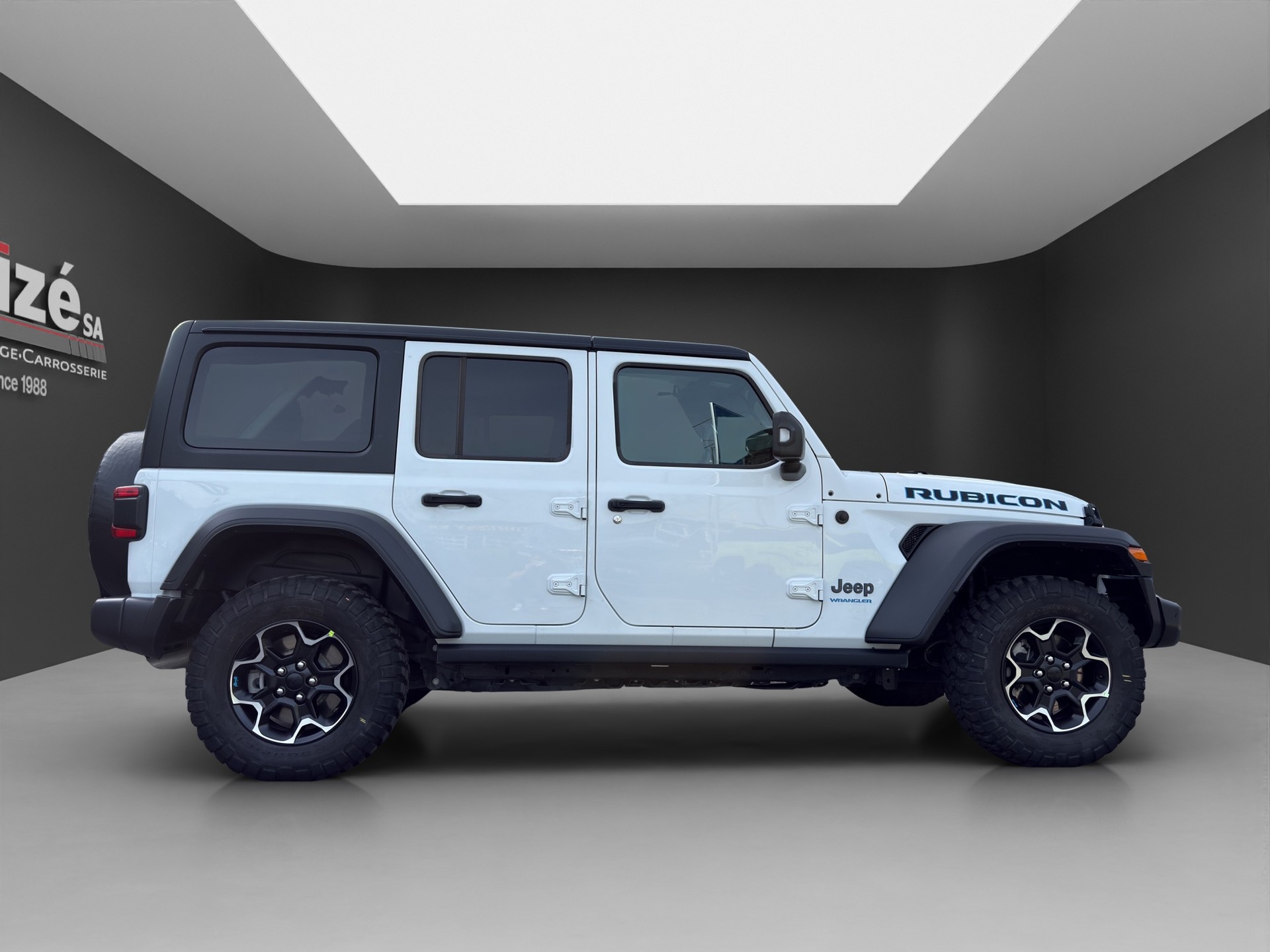 JEEP Wrangler 2.0 PHEV Unlimited Rubicon Automatic Soft Top-image-7
