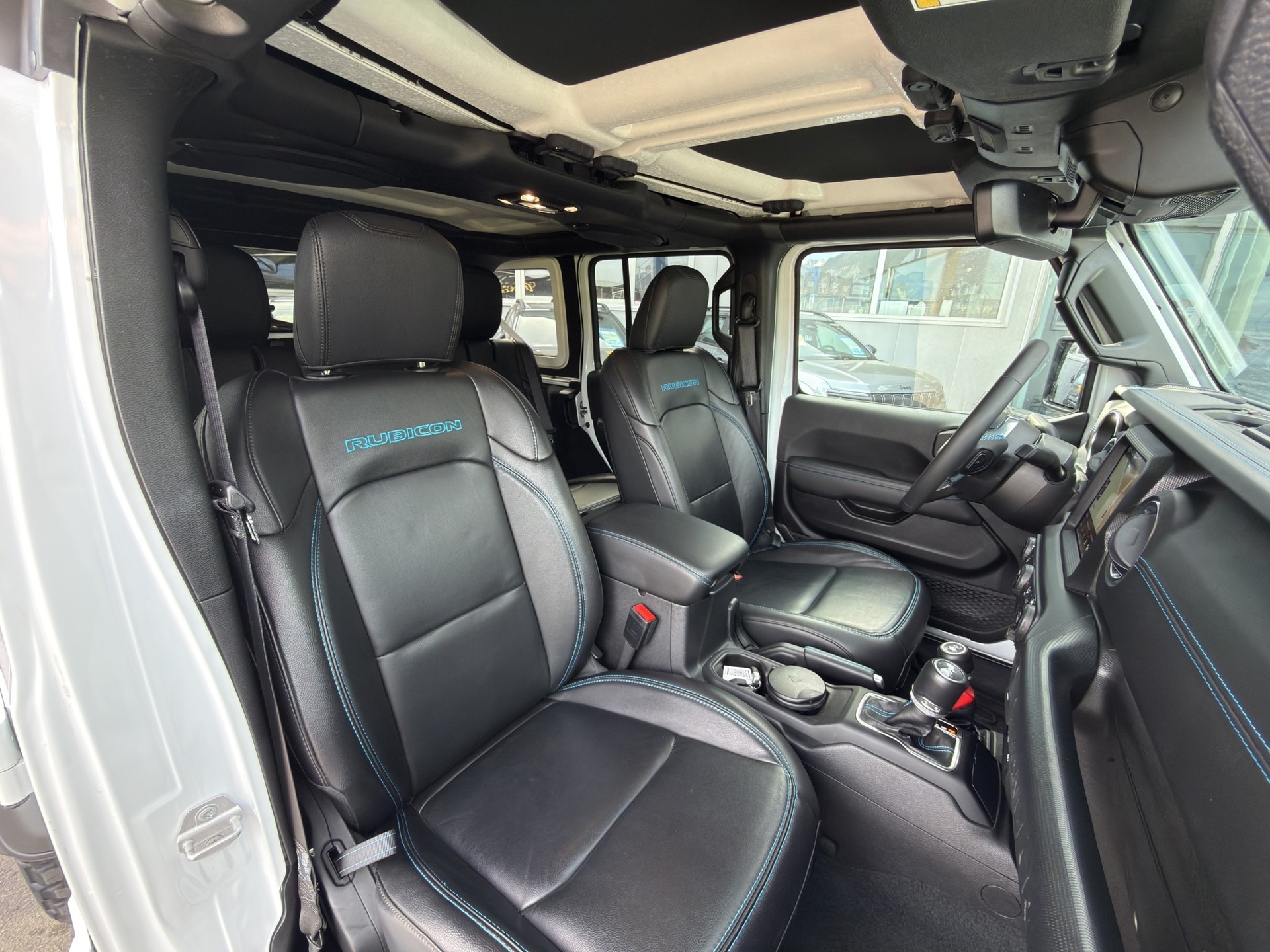 JEEP Wrangler 2.0 PHEV Unlimited Rubicon Automatic Soft Top-image-14