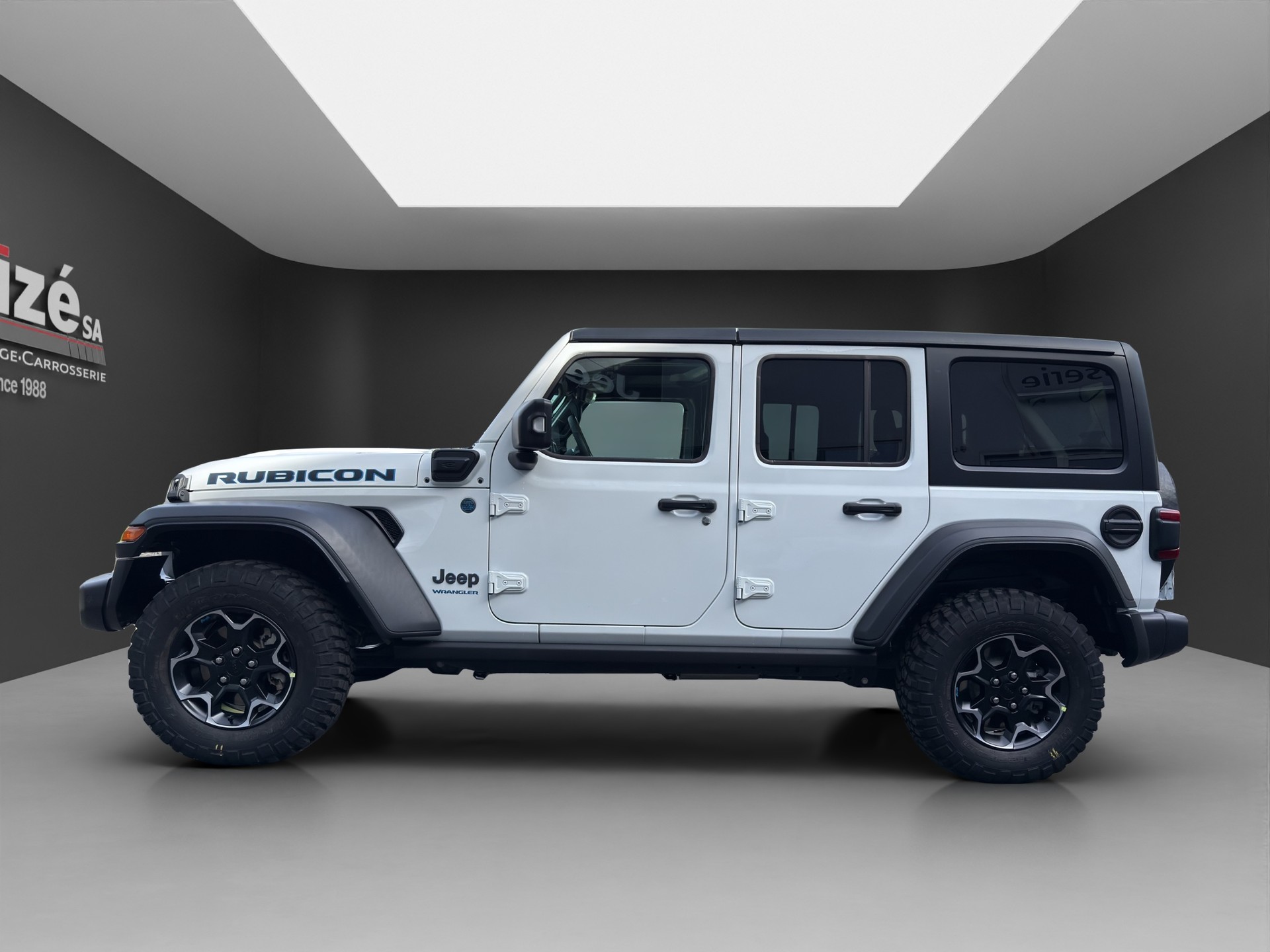 JEEP Wrangler 2.0 PHEV Unlimited Rubicon Automatic Soft Top-showroom-element-3