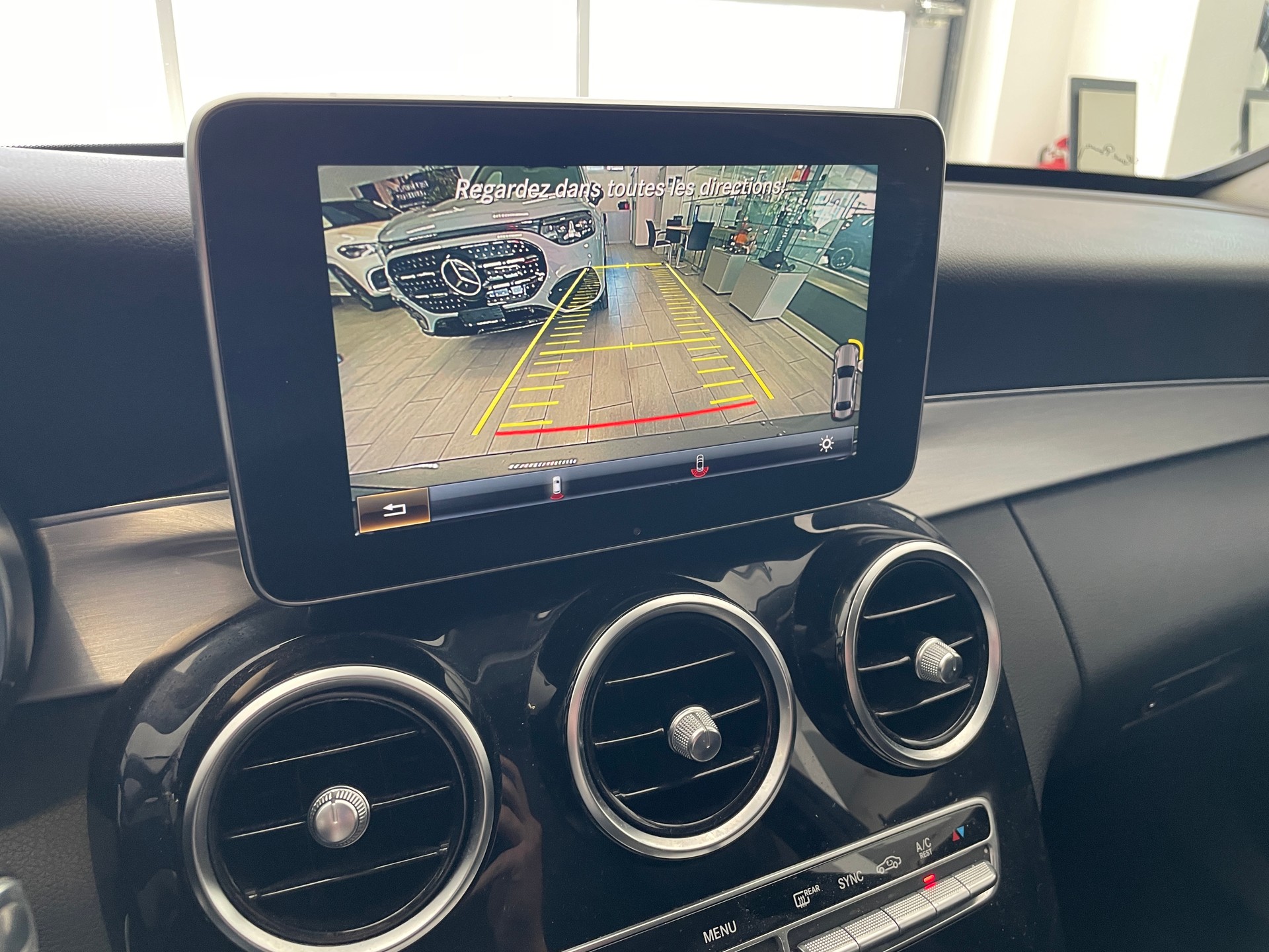 MERCEDES-BENZ C 250 BlueTEC Avantgarde 4Matic 7G-Tronic-image-15