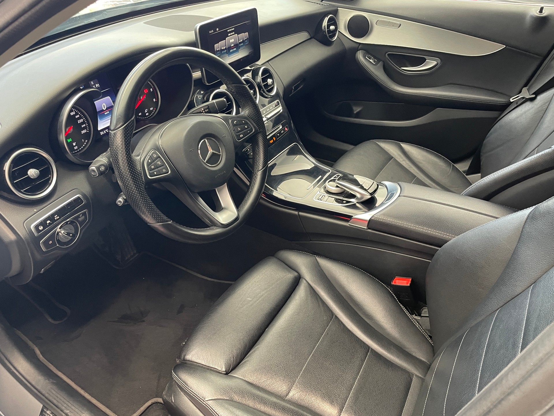 MERCEDES-BENZ C 250 BlueTEC Avantgarde 4Matic 7G-Tronic-image-7
