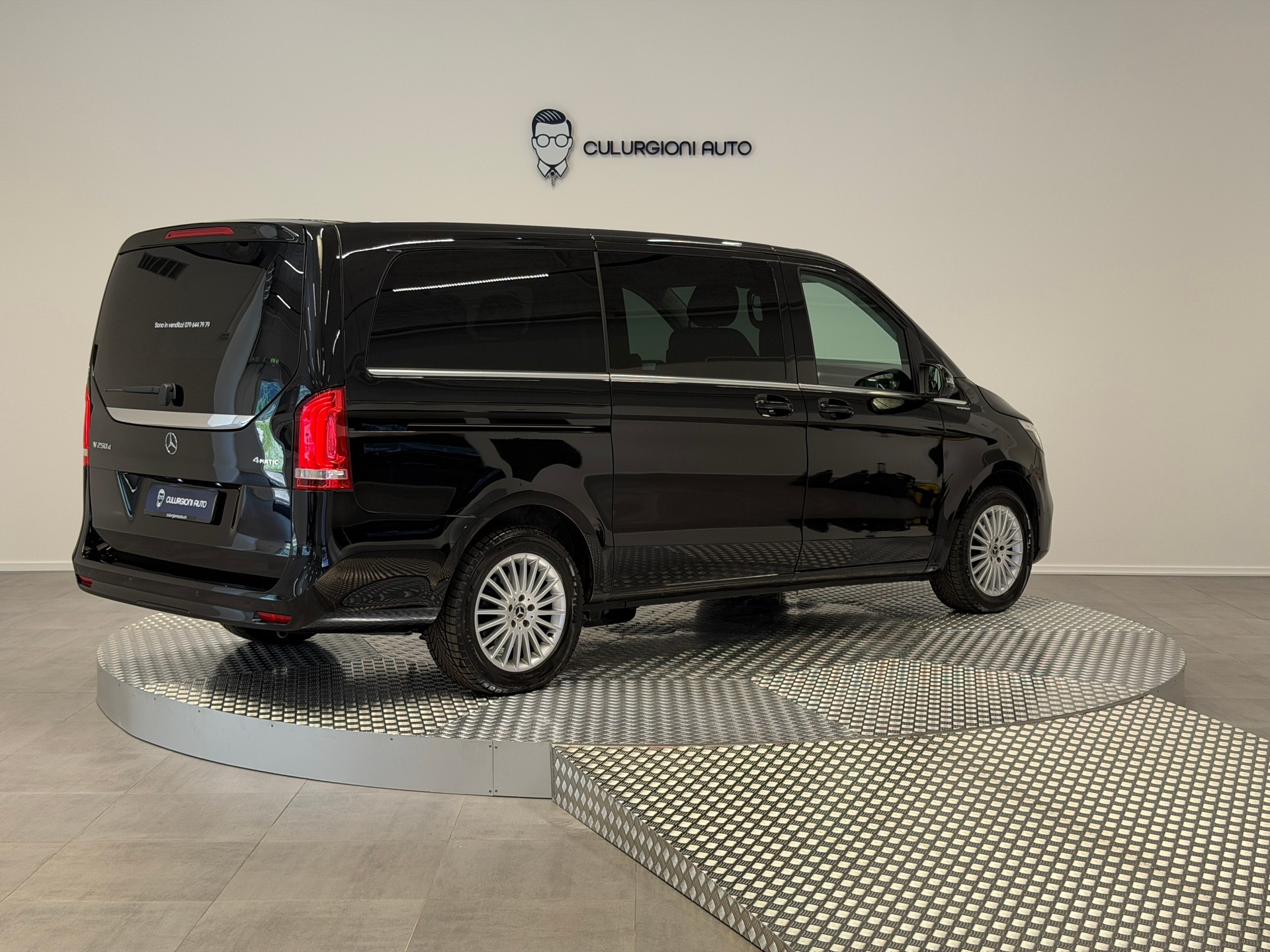 MERCEDES-BENZ V 250 d lang Avantgarde 4Matic G-Tronic-image-4
