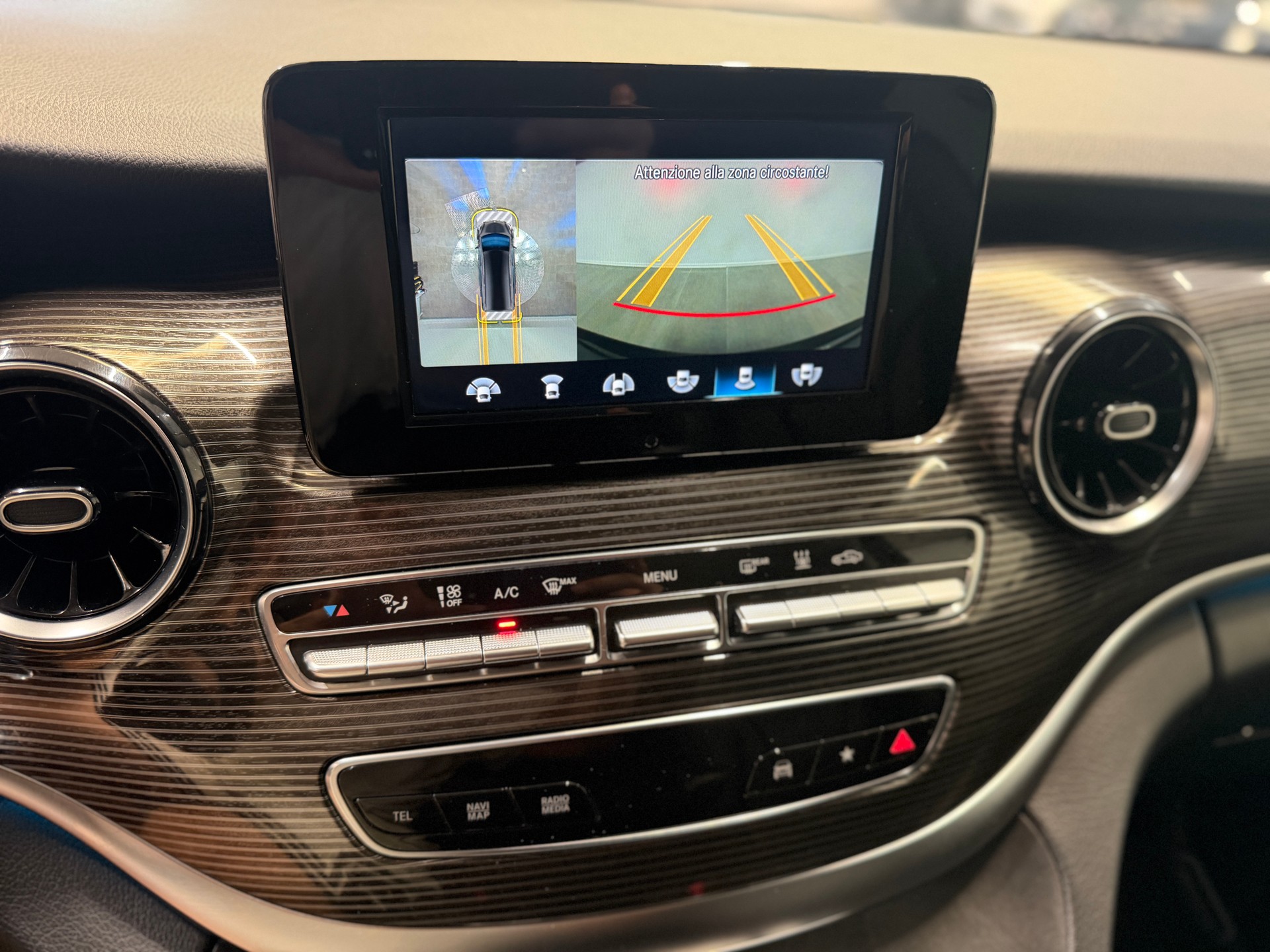 MERCEDES-BENZ V 250 d lang Avantgarde 4Matic G-Tronic-image-9
