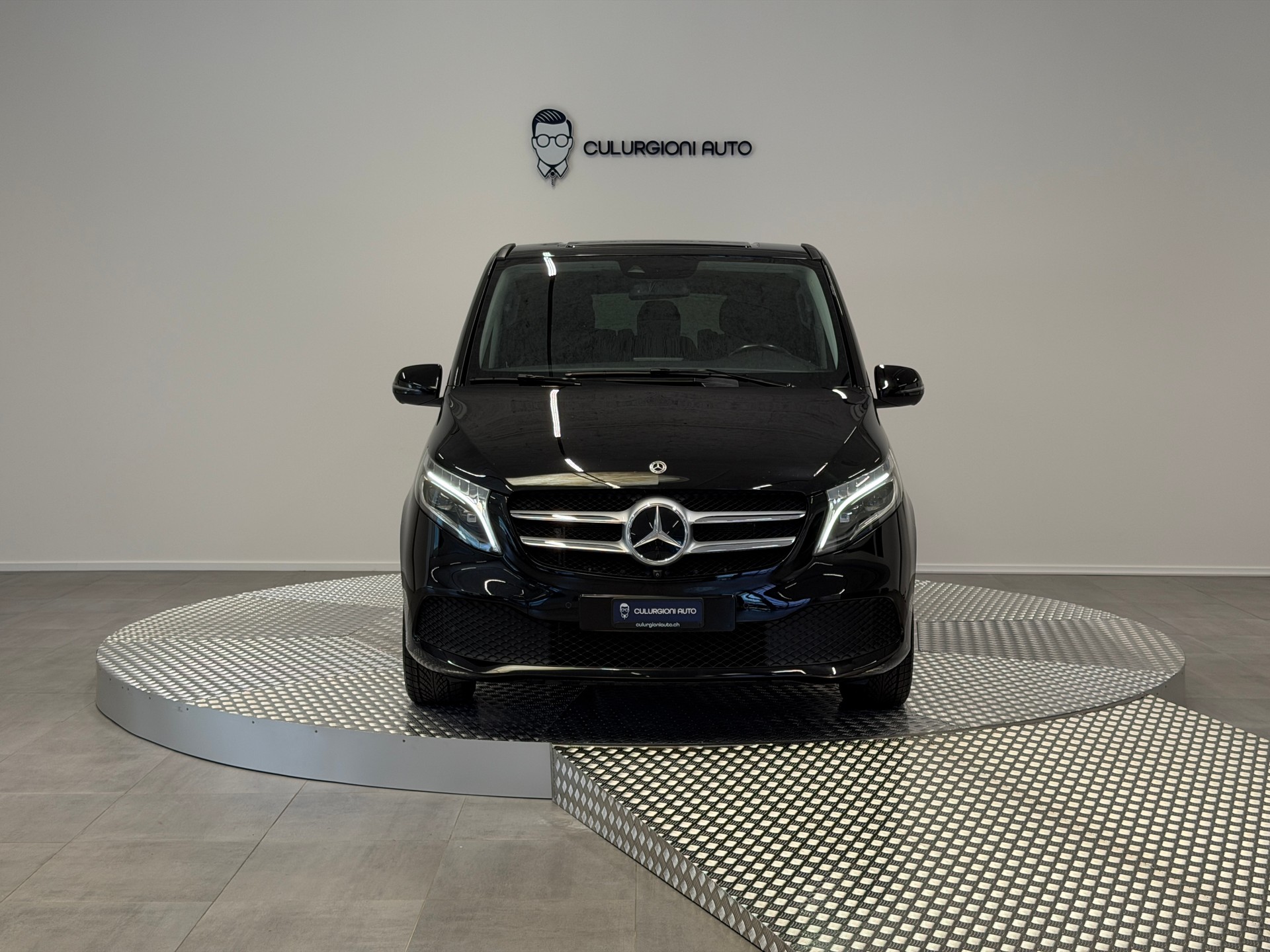 MERCEDES-BENZ V 250 d lang Avantgarde 4Matic G-Tronic-showroom-element-1