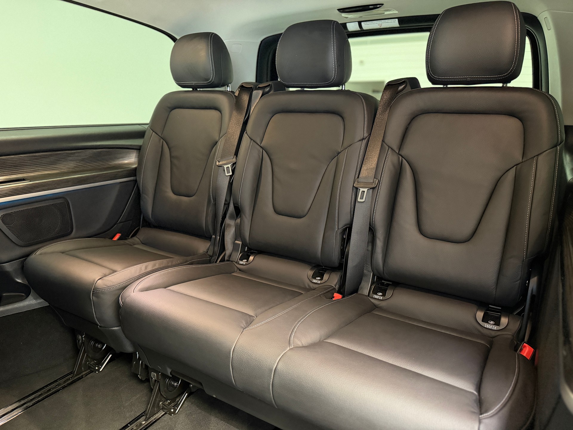 MERCEDES-BENZ V 250 d lang Avantgarde 4Matic G-Tronic-image-12