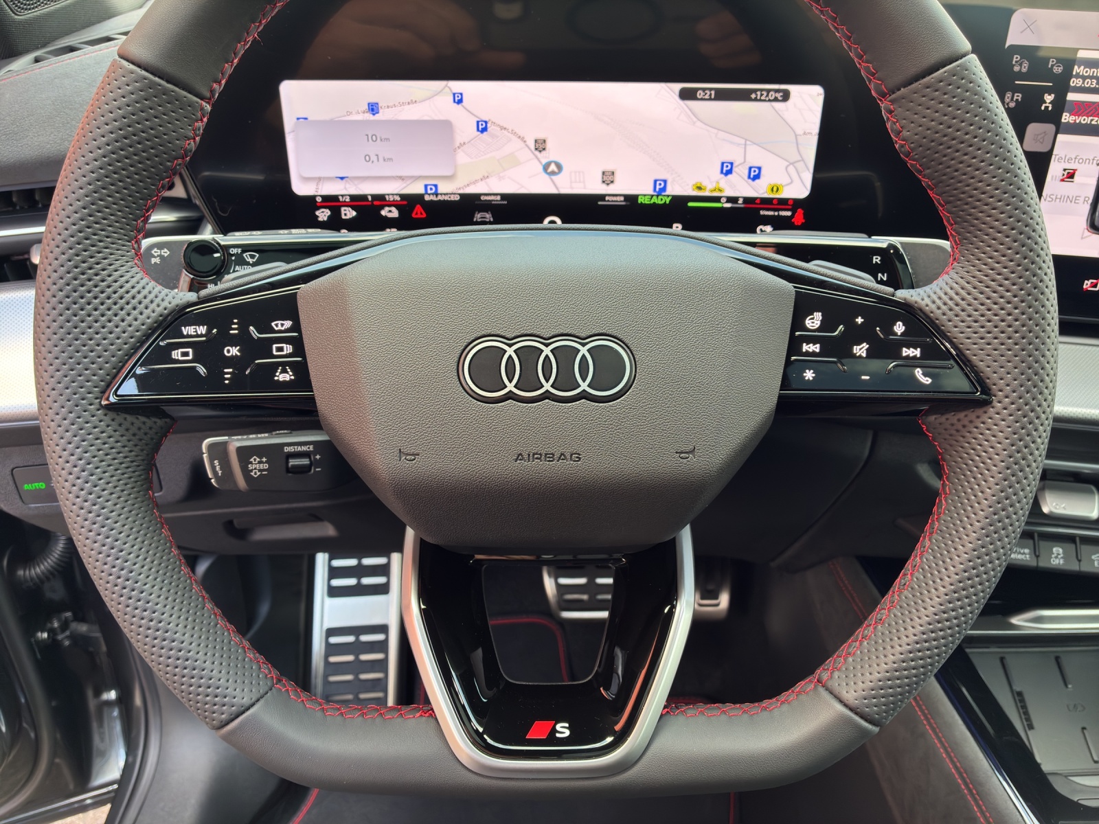 AUDI Q3 SUV e-hybrid 200 kW-image-13