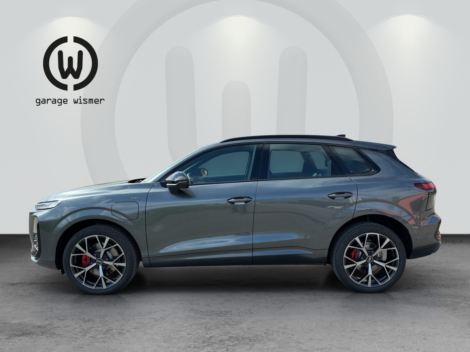 AUDI Q3 SUV e-hybrid 200 kW-image-1