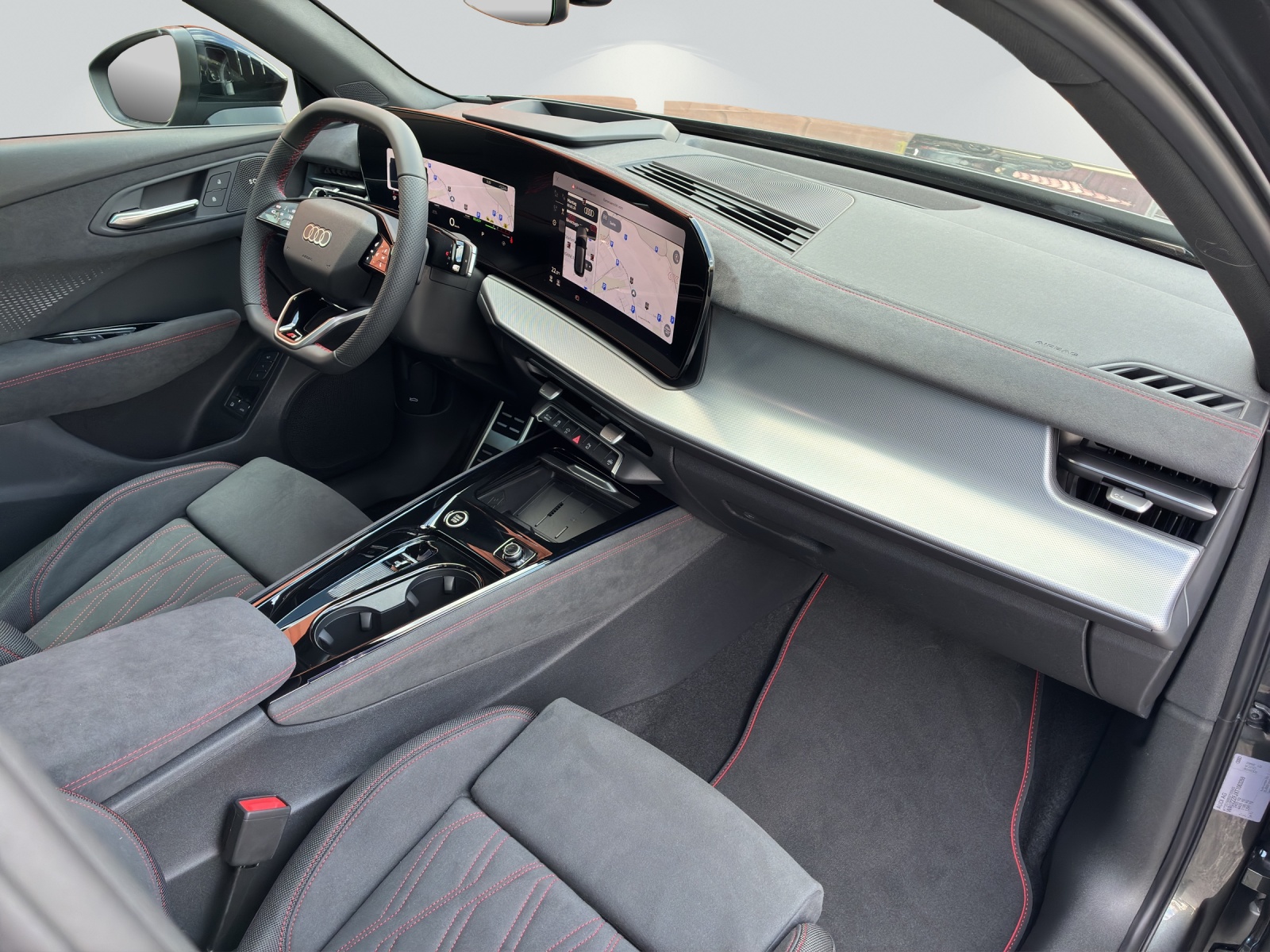 AUDI Q3 SUV e-hybrid 200 kW-image-7