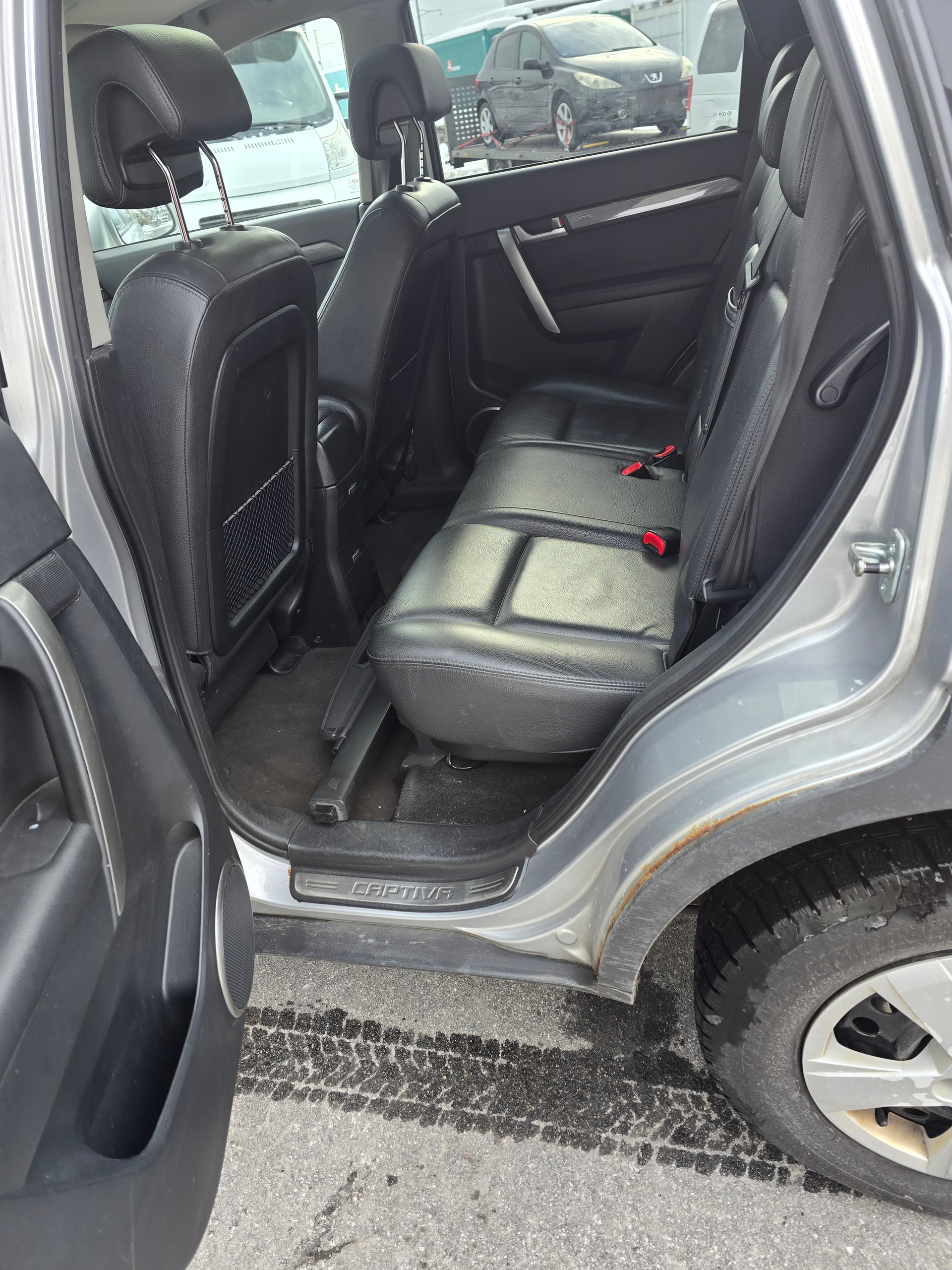 CHEVROLET Captiva 3.2 V6 LT Executive 4WD Automatic-image-9