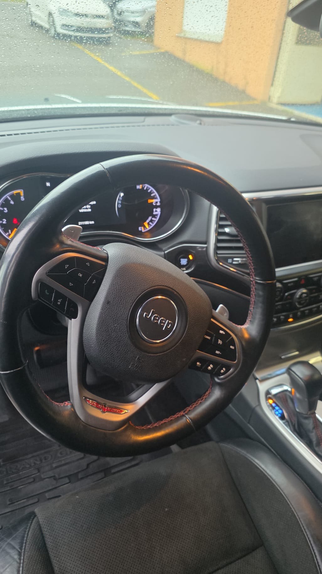 JEEP Grand Cherokee 3.0 CRD Trailhawk Automatic-image-9