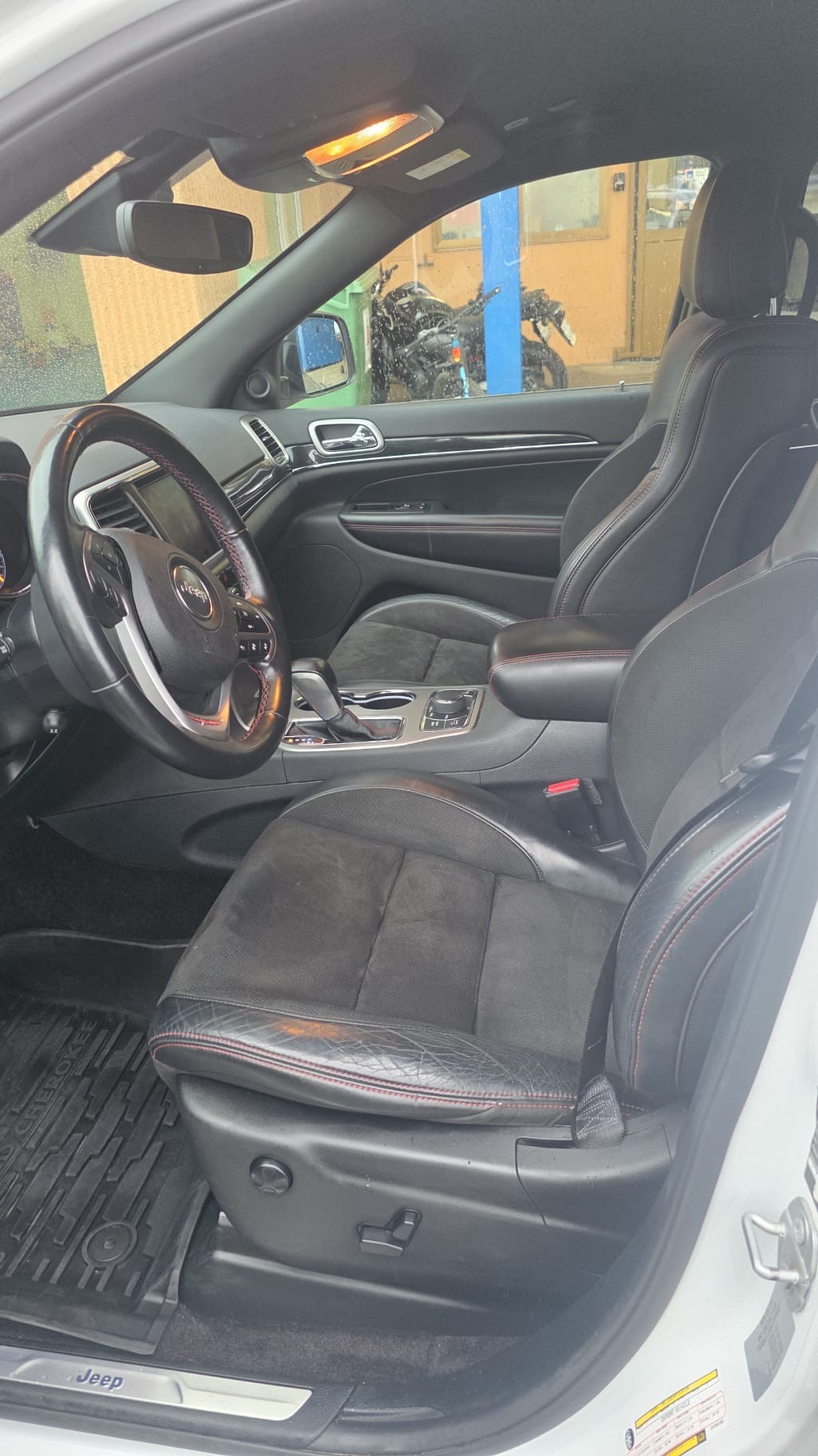 JEEP Grand Cherokee 3.0 CRD Trailhawk Automatic-image-5