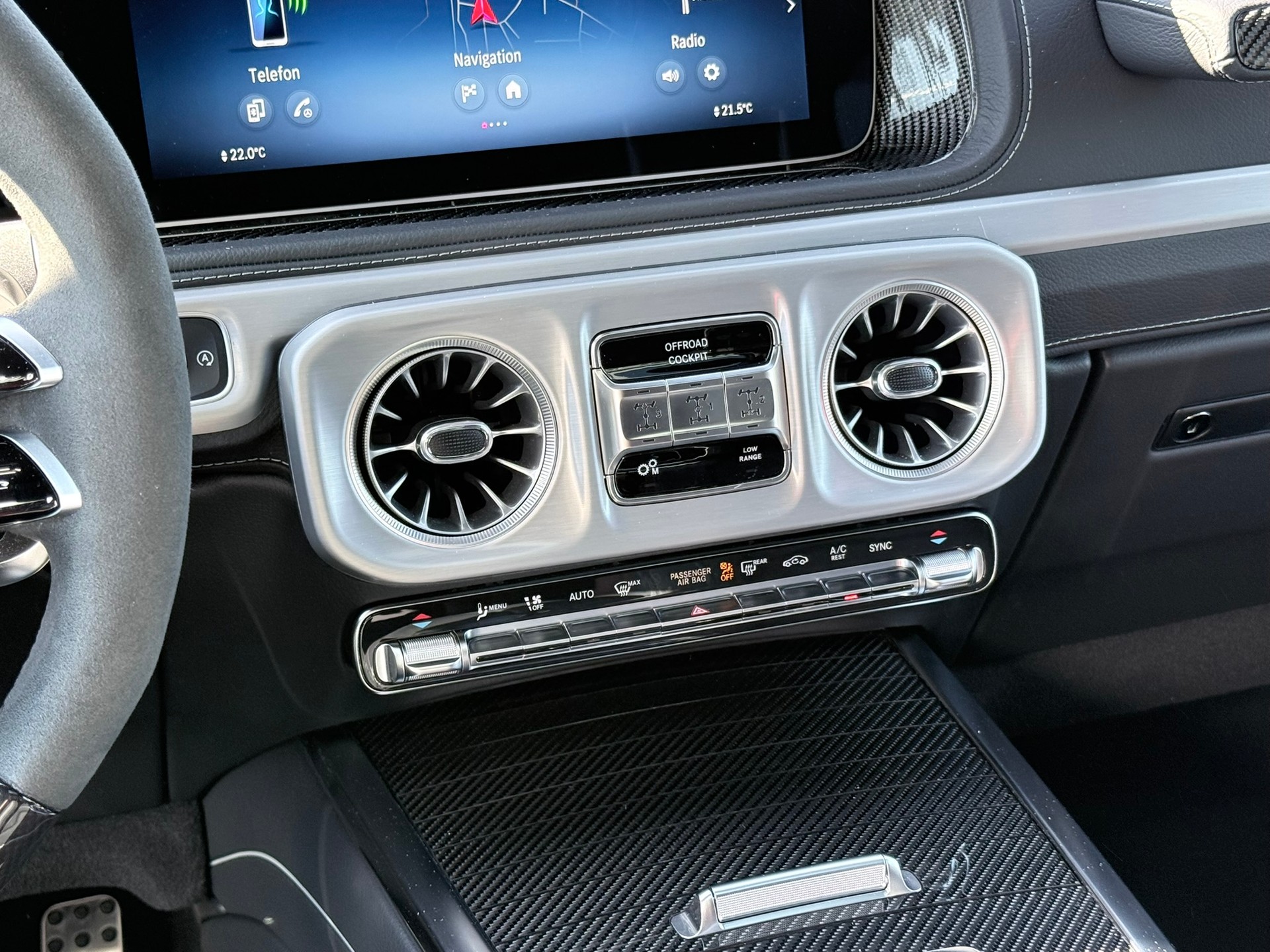 MERCEDES-BENZ G 63 AMG 9G-Tronic-image-12