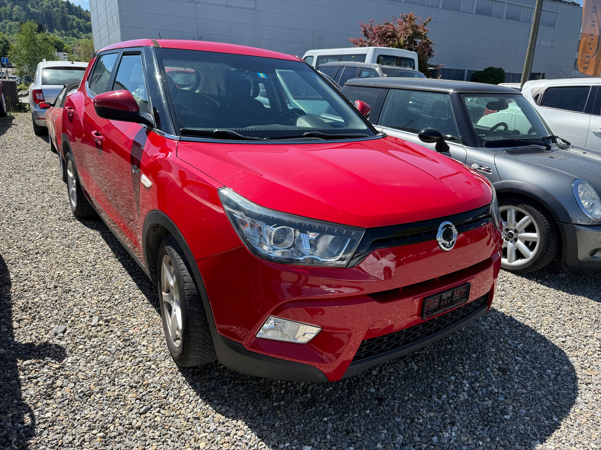 KGM-SsangYong Tivoli 1.6 eXDi Quartz 4WD Automatic-image-1