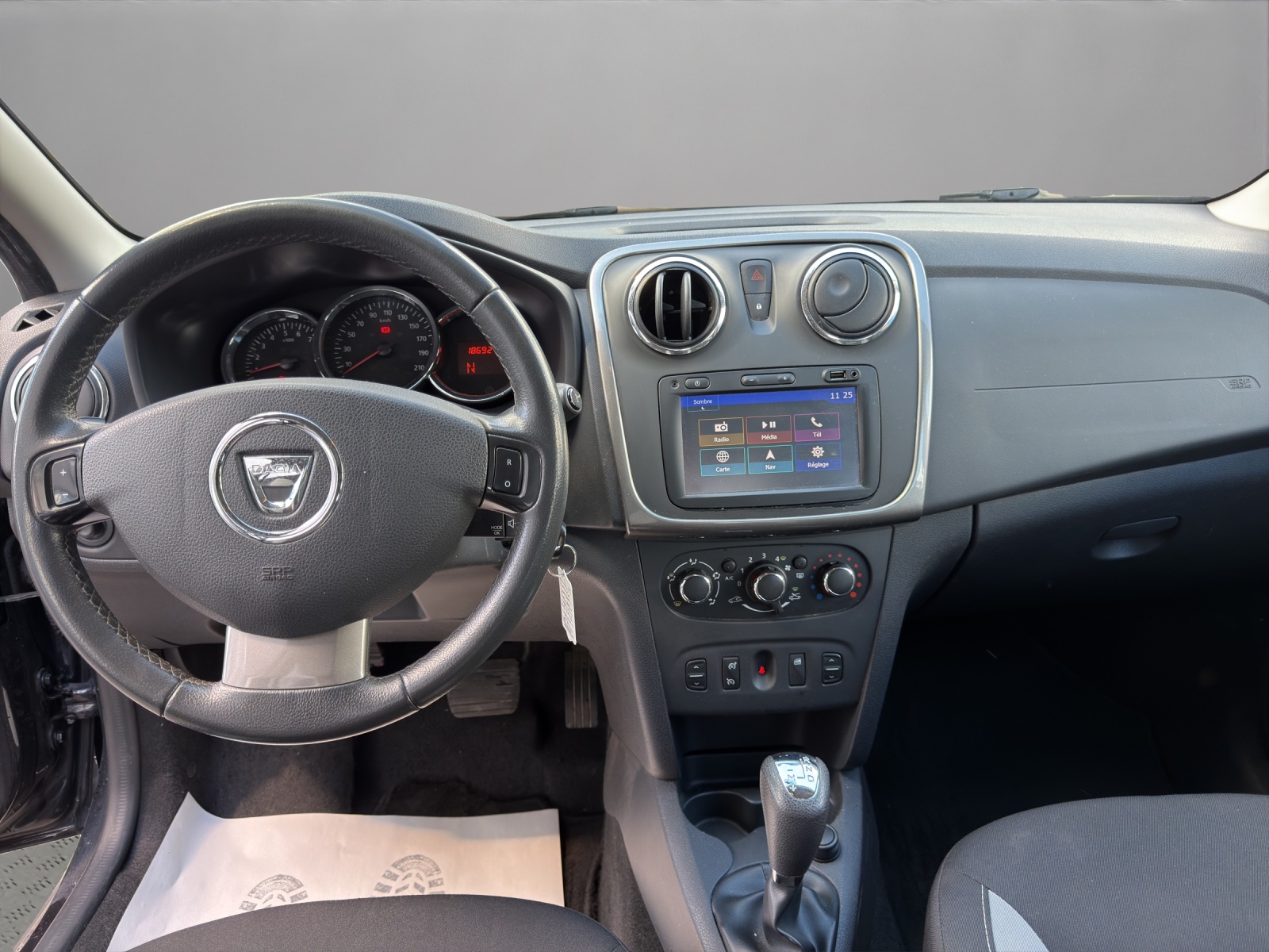 DACIA Sandero Tce 90 Stepway Lauréate Automatic-image-13