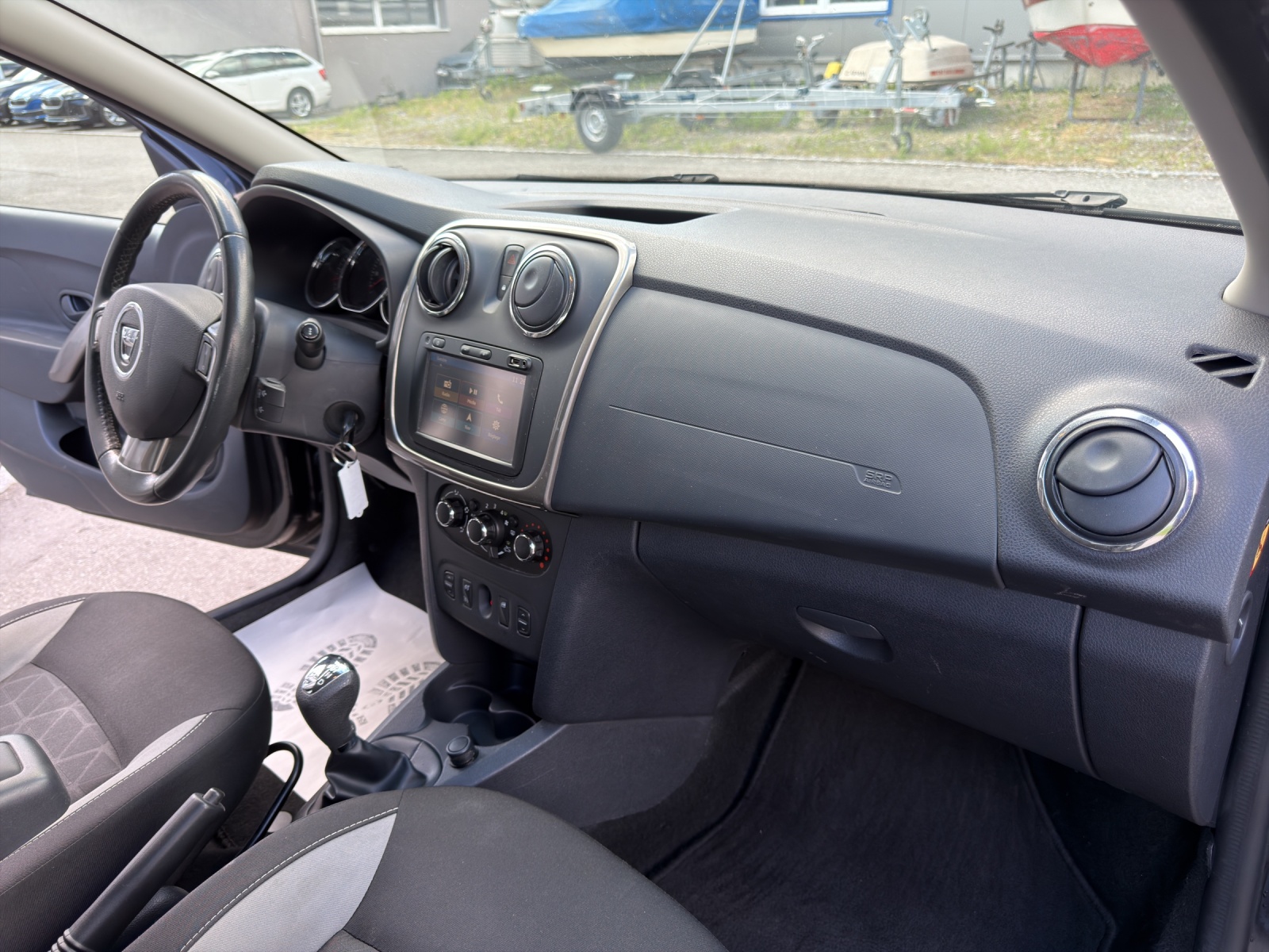 DACIA Sandero Tce 90 Stepway Lauréate Automatic-image-19