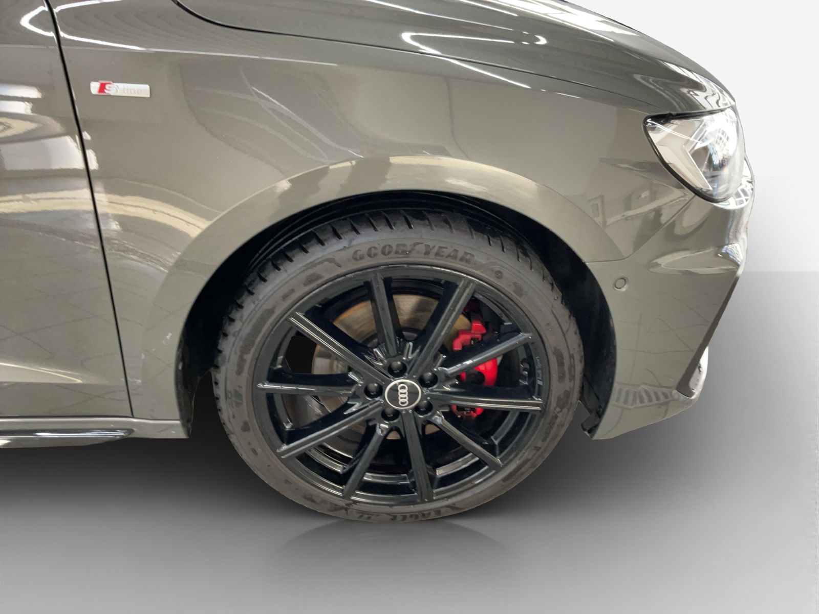 AUDI A1 Sportback 35 TFSI S Line S-tronic-image-14