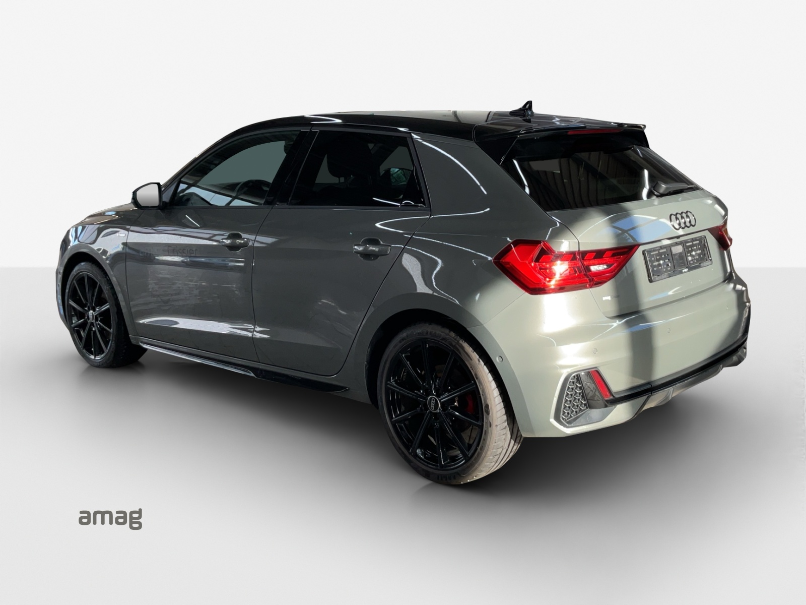 AUDI A1 Sportback 35 TFSI S Line S-tronic-image-2