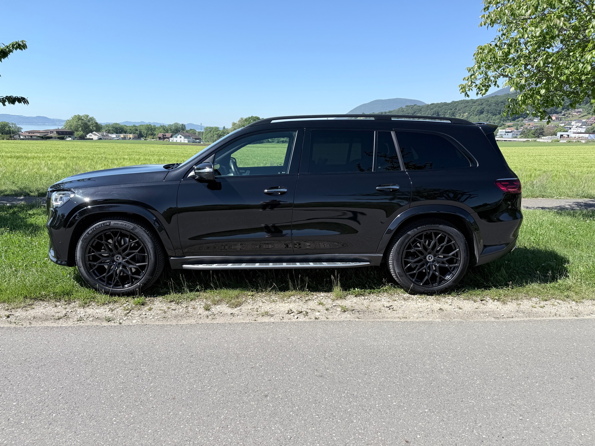 MERCEDES-BENZ GLS 580 4Matic AMG Line 9G-Tronic-showroom-element-1