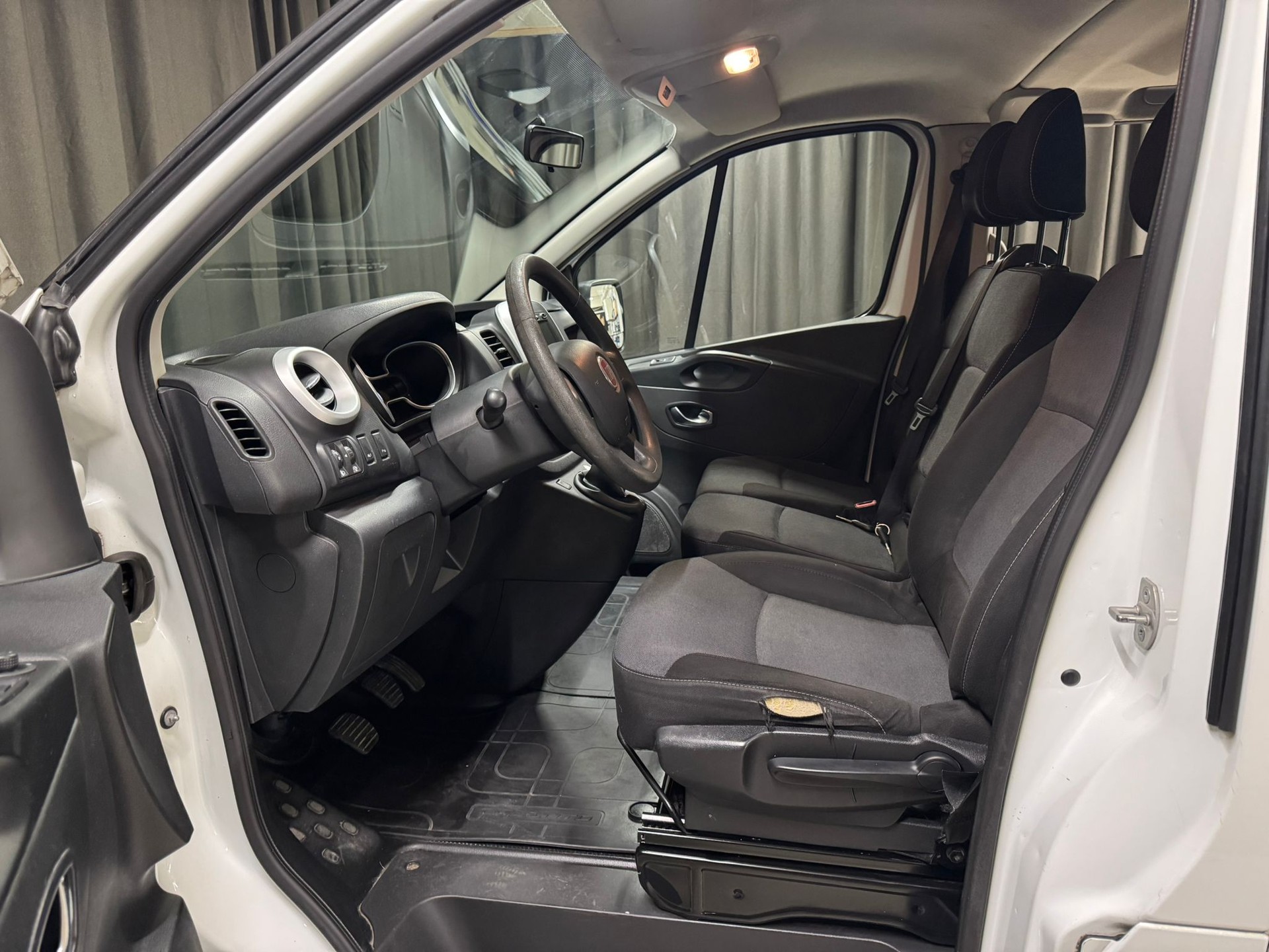 FIAT Talento 29 1.6 Eco L1H1 Swiss 6-Plätzer-image-7