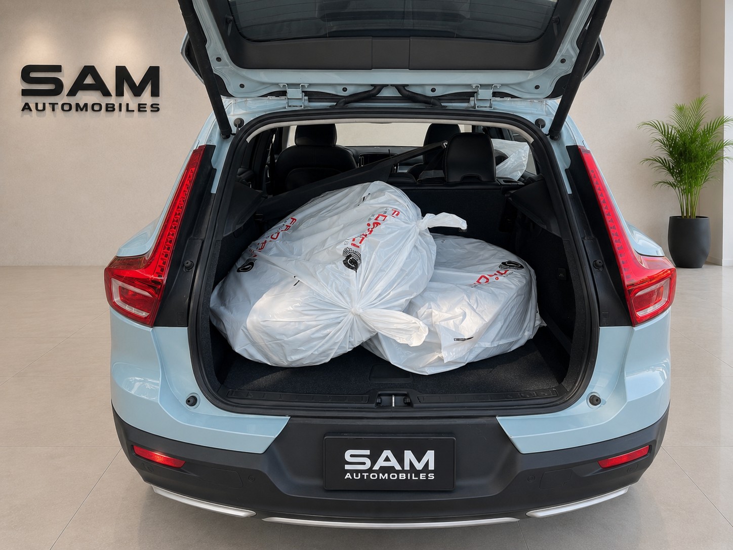 VOLVO XC40 D3 AWD Momentum Geartronic-image-8