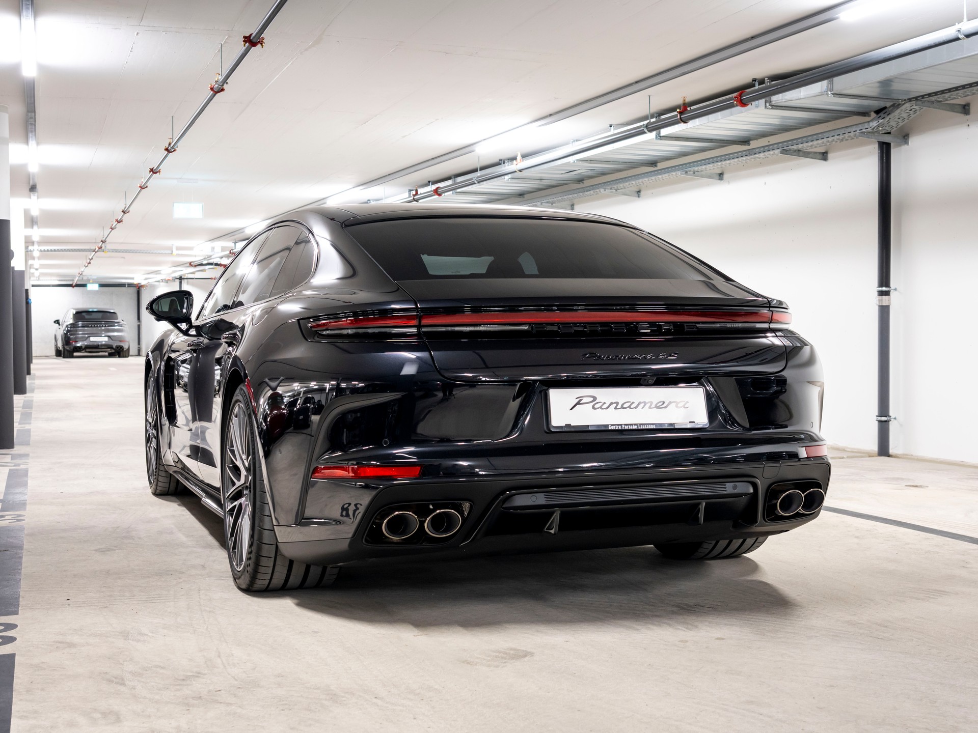 PORSCHE Panamera 4S E-Hybrid PDK-showroom-element-2