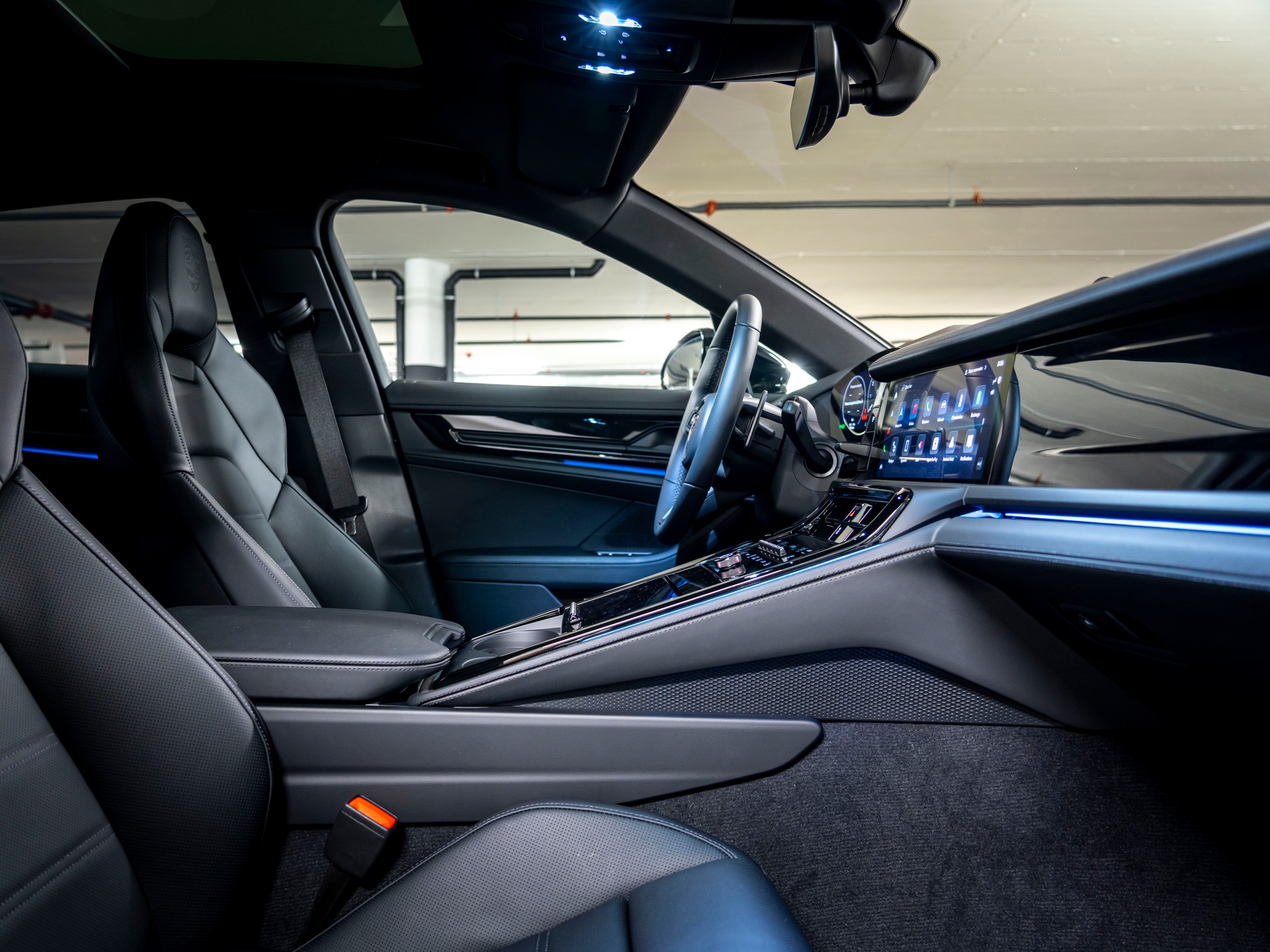 PORSCHE Panamera 4S E-Hybrid PDK-image-22