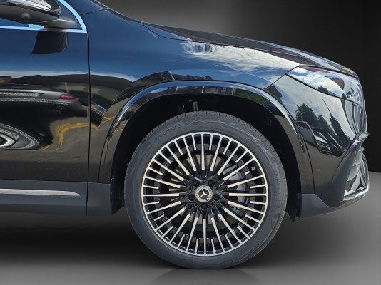 MERCEDES-BENZ EQA 300 4M Excellence-image-5