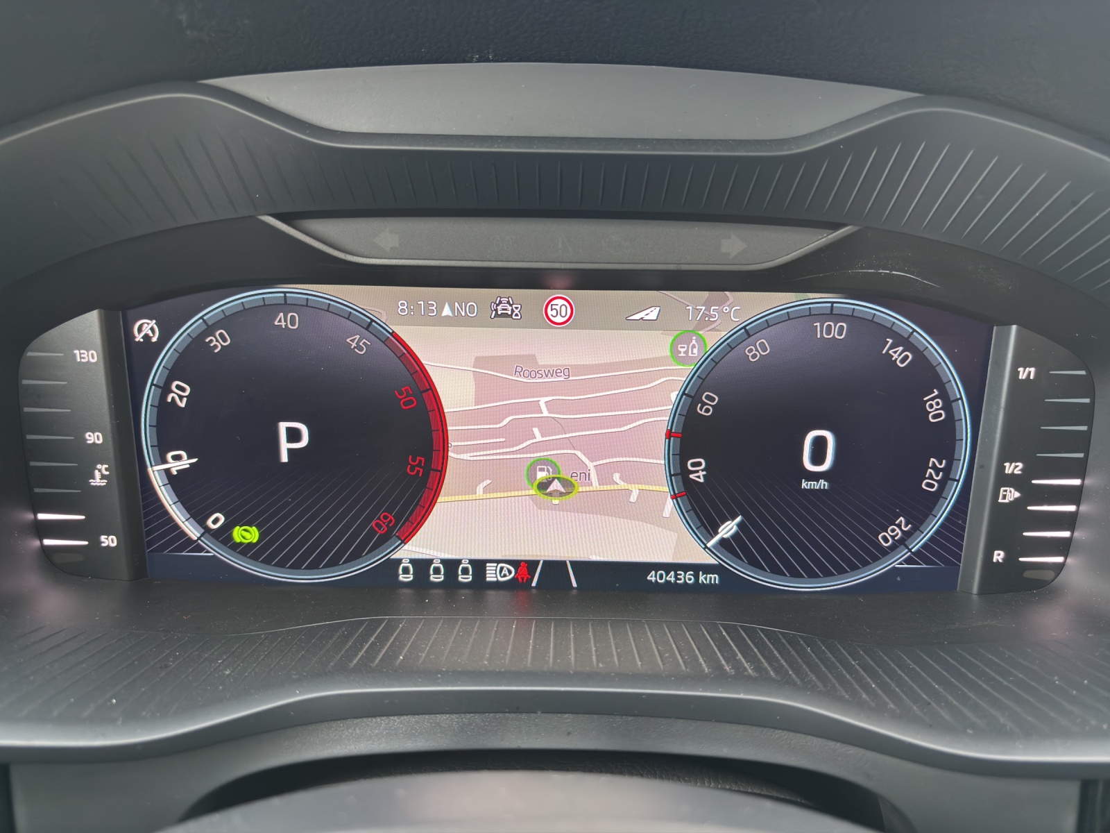 SKODA Kodiaq 2.0 TDI CR L&K 4x4 DSG mit AHK, Standheizung & Winterräder-image-16
