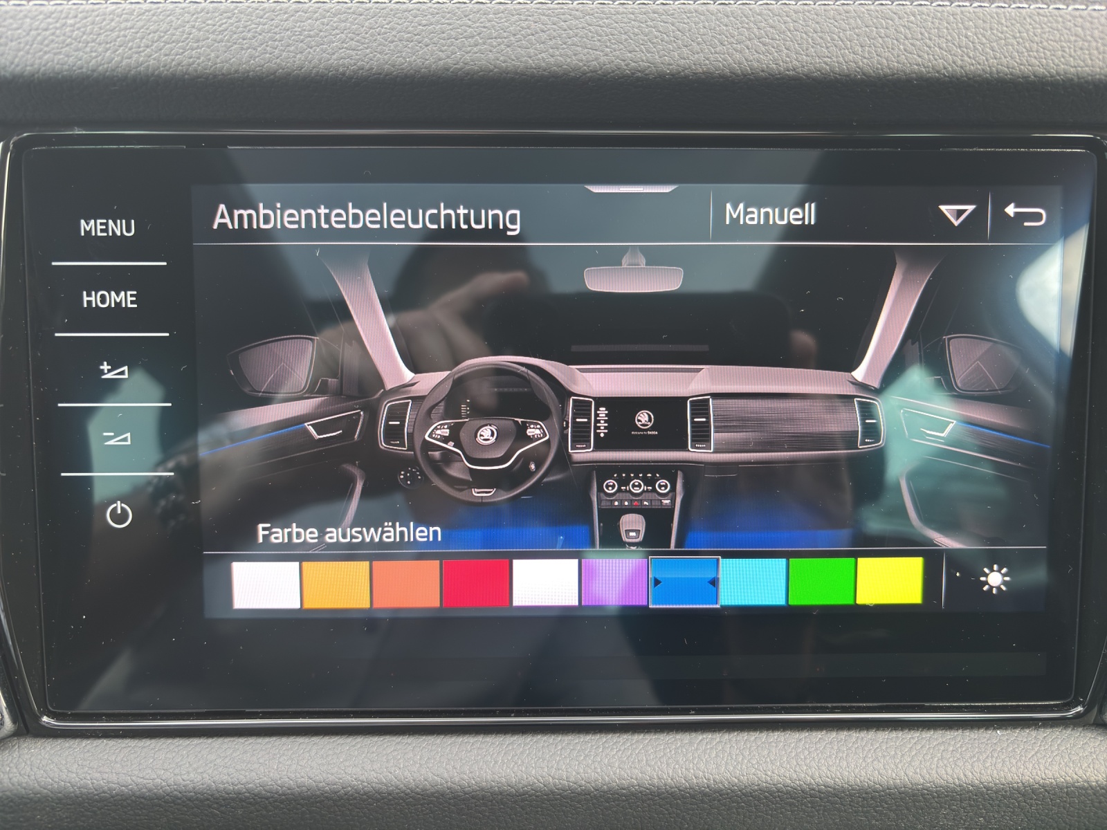 SKODA Kodiaq 2.0 TDI CR L&K 4x4 DSG mit AHK, Standheizung & Winterräder-image-24