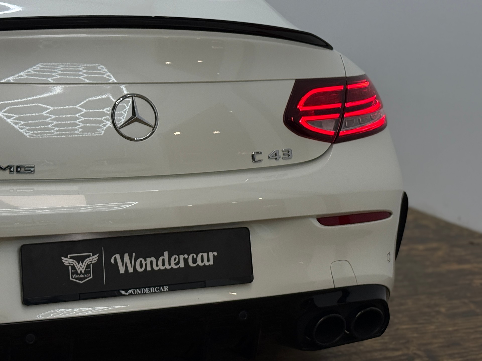 MERCEDES-BENZ C 43 AMG 4Matic 9G-tronic-image-12
