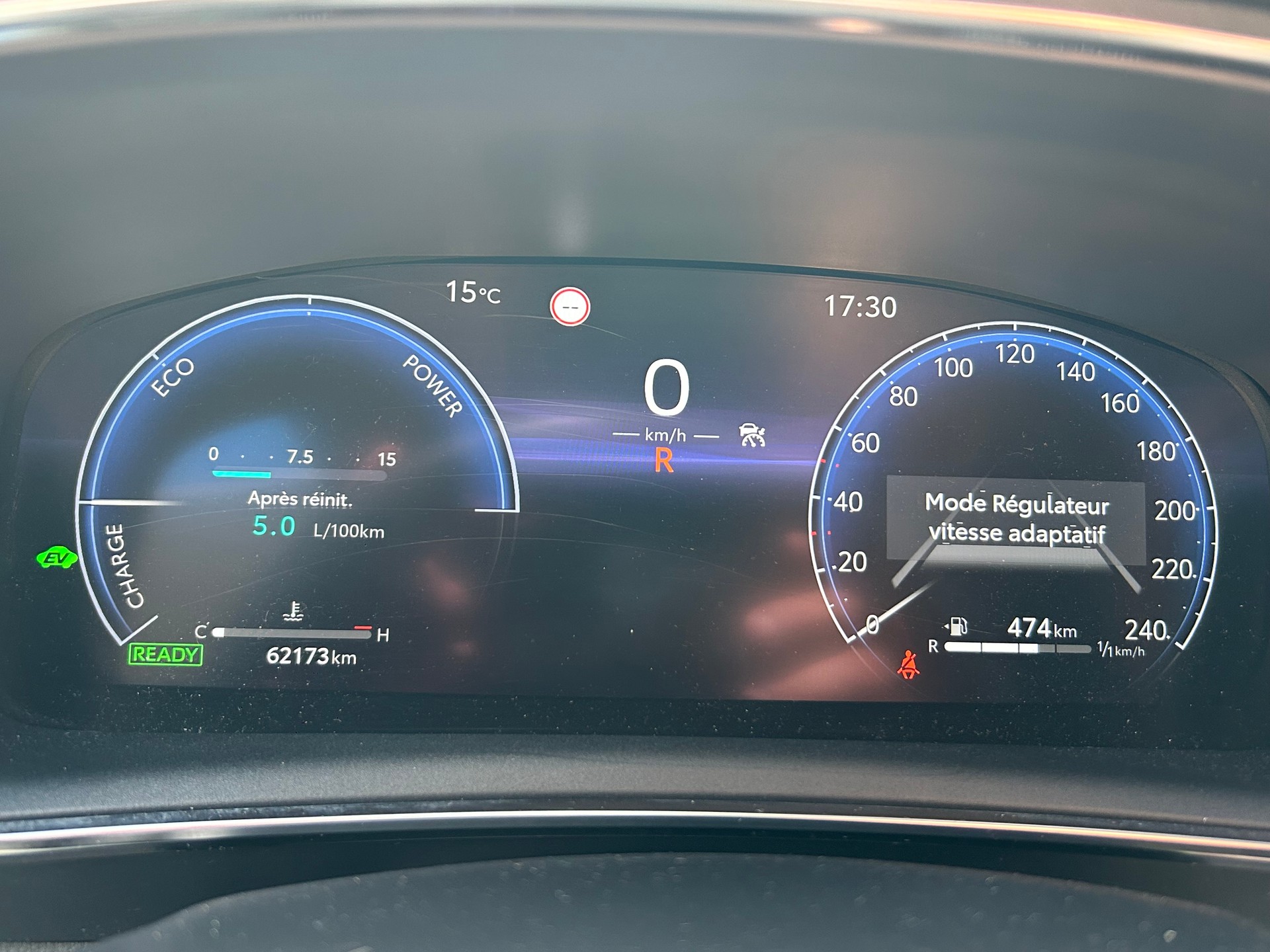 TOYOTA Corolla 2.0 HSD GR Sport e- CVT-image-10
