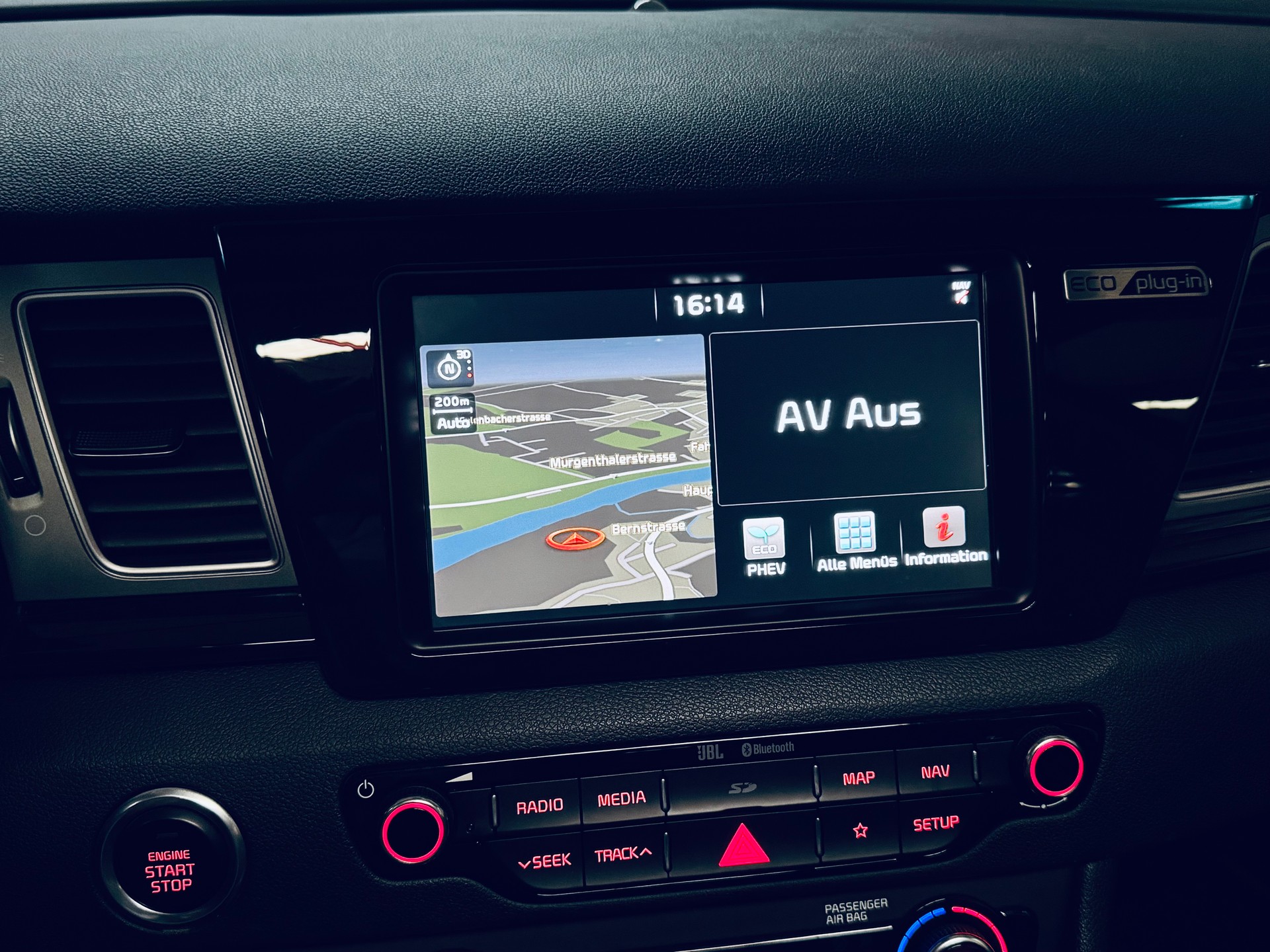 KIA Niro 1.6GDi Plug-in Hybrid DCT-image-18