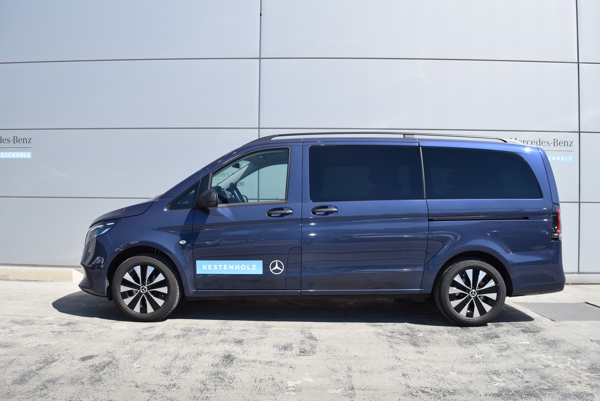 MERCEDES-BENZ Vito 116 CDI Lang Tourer 9G-Tronic 4M Select-showroom-element-2