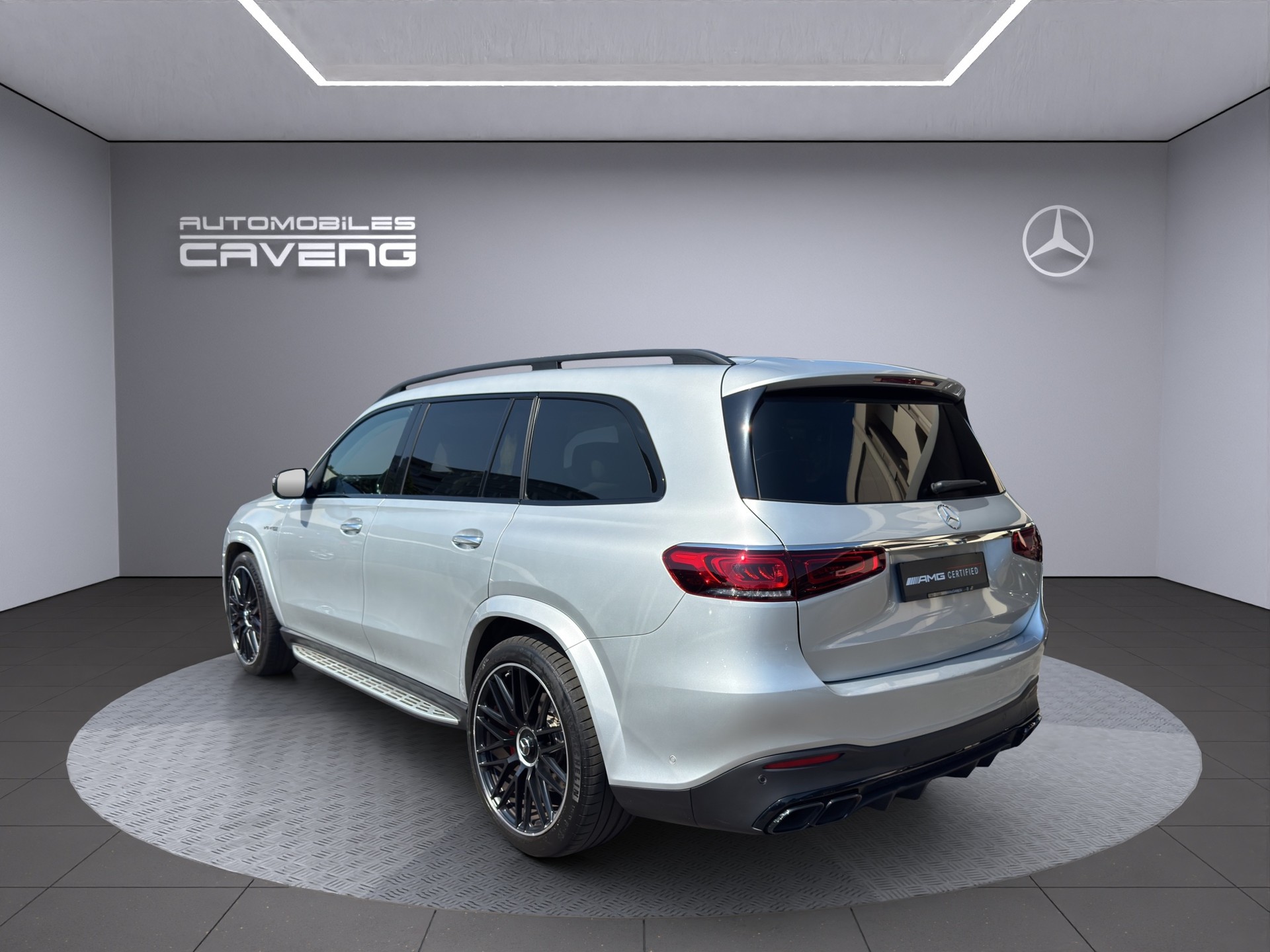 MERCEDES-BENZ GLS 63 4Matic+ TCT 9G-showroom-element-2