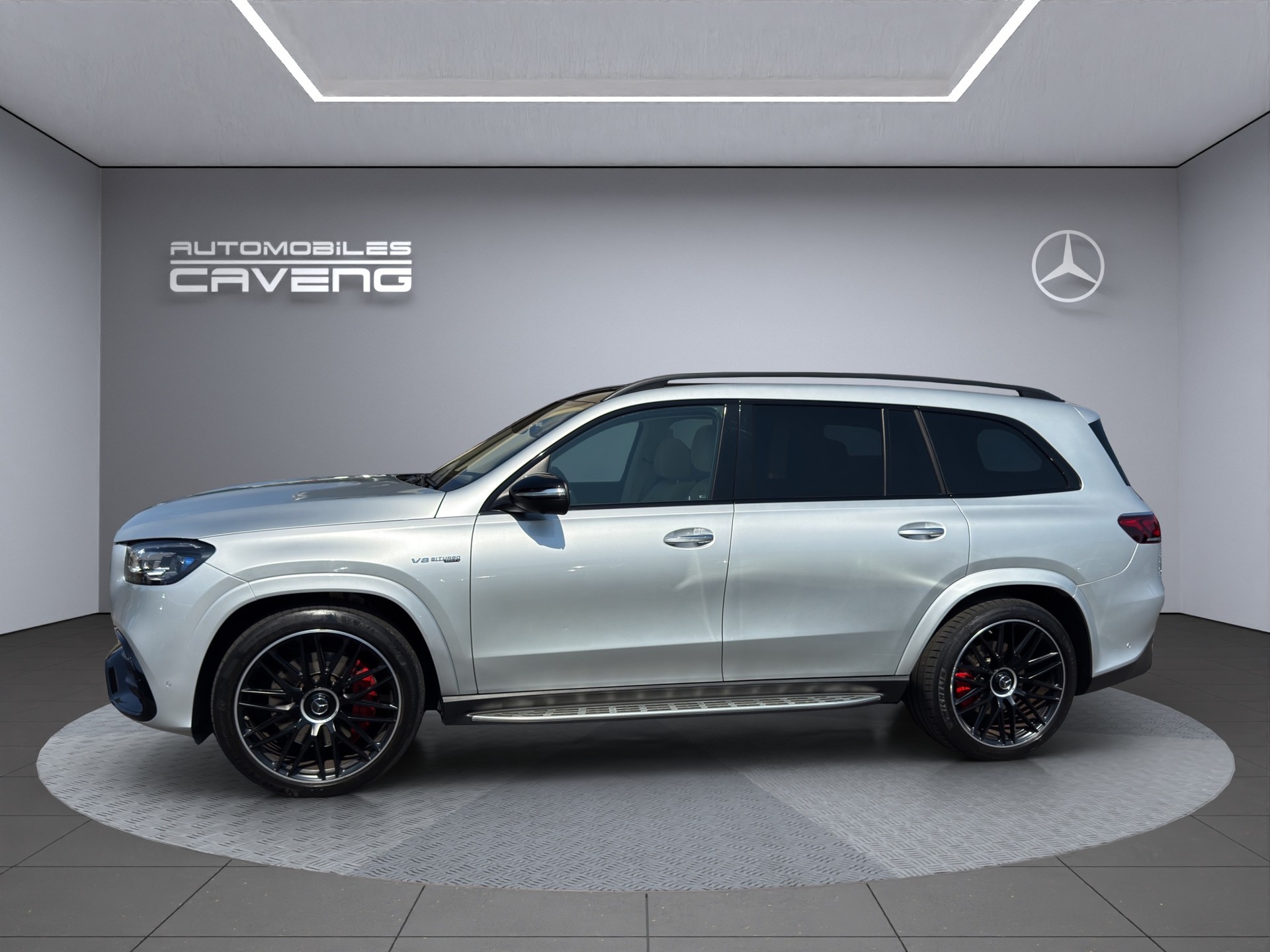 MERCEDES-BENZ GLS 63 4Matic+ TCT 9G-showroom-element-1