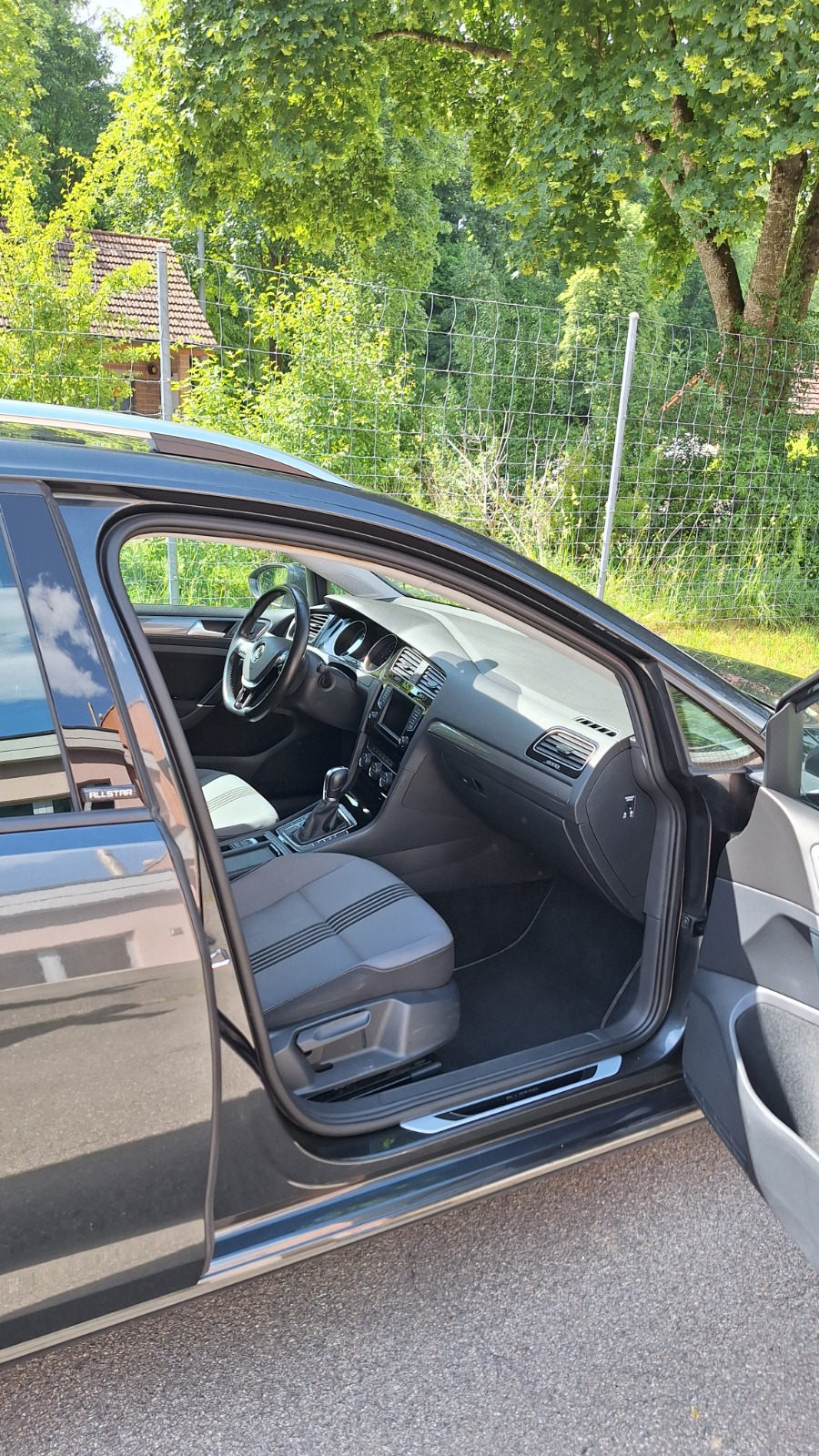 VW Golf Variant 1.4 TSI Allstar DSG-image-7