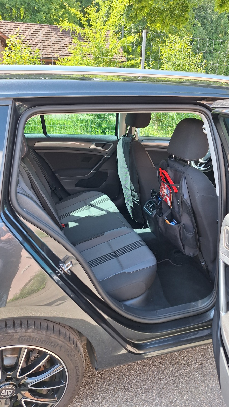 VW Golf Variant 1.4 TSI Allstar DSG-image-8