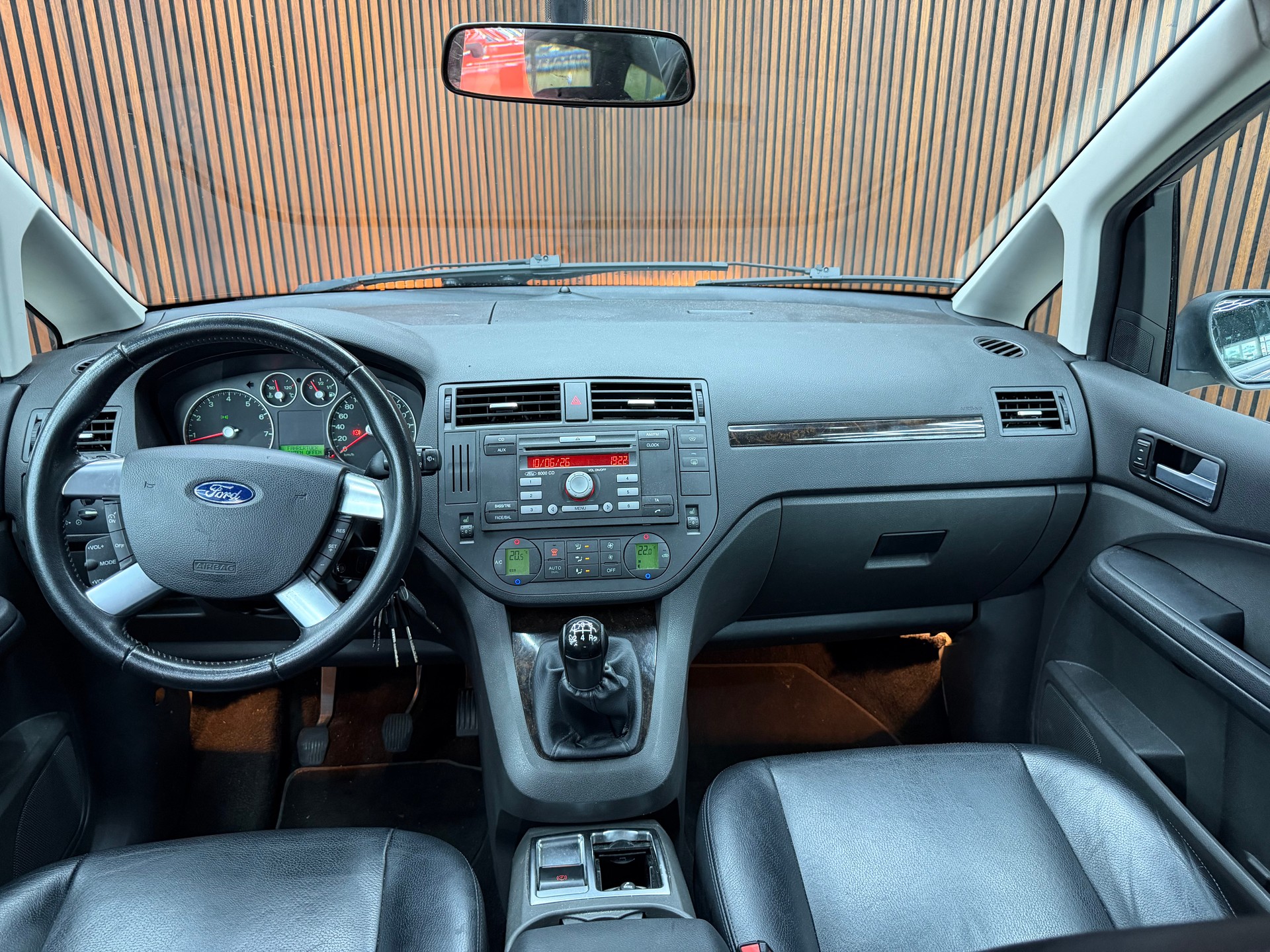 FORD Focus C-Max 2.0 Trend-image-11