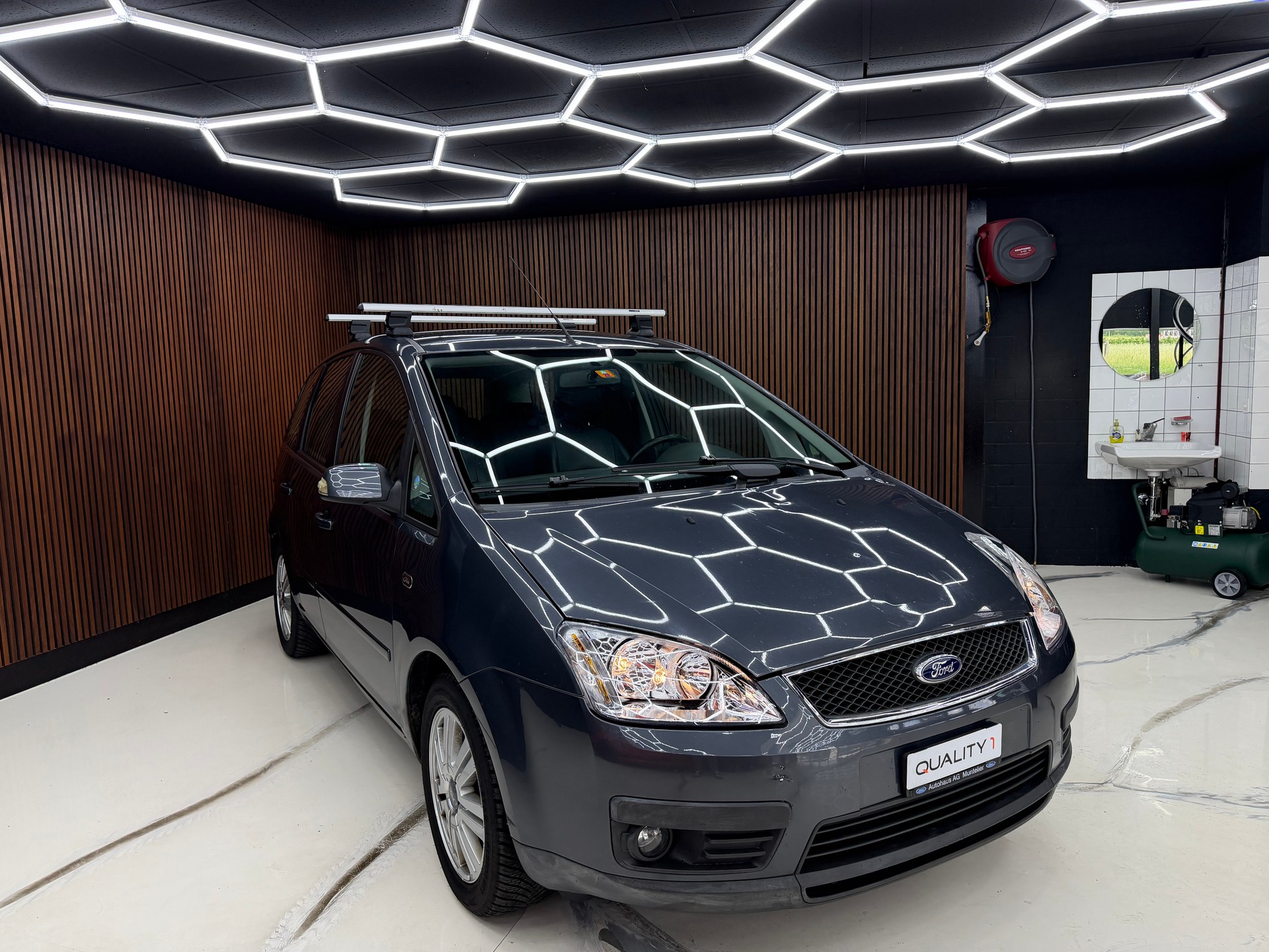 FORD Focus C-Max 2.0 Trend-image-2