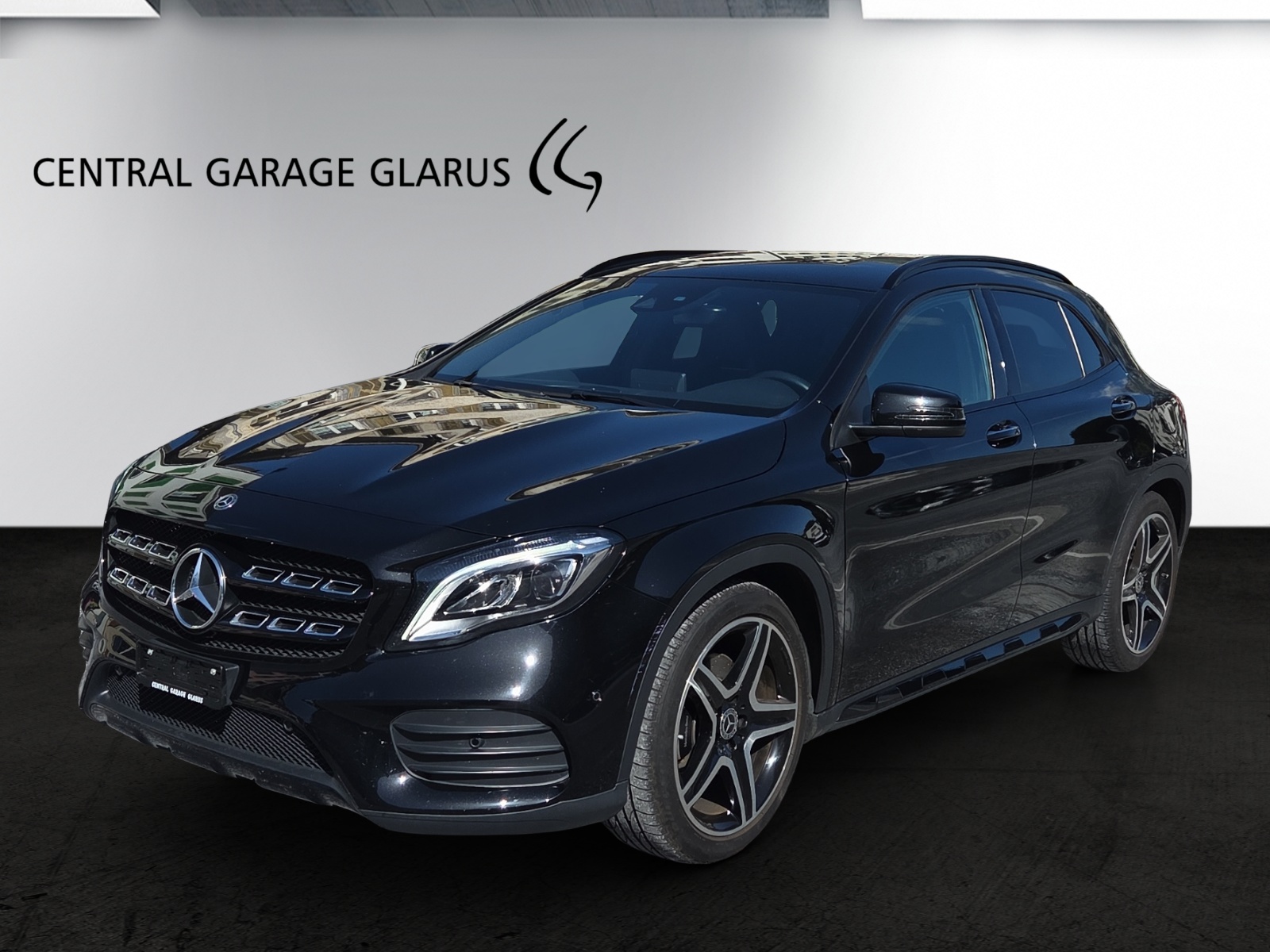 MERCEDES-BENZ GLA 220 AMG Line 4Matic 7G-DCT