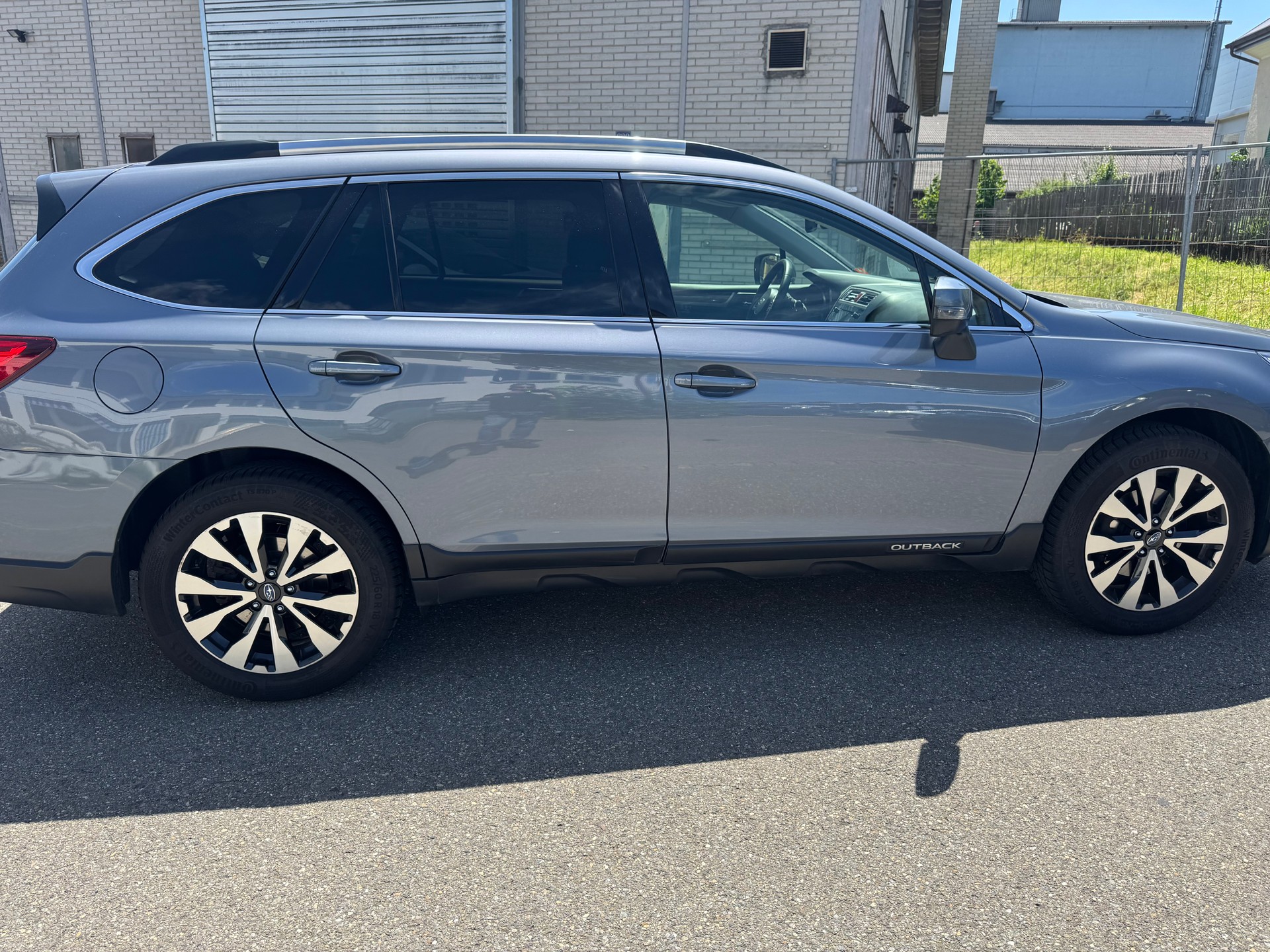 SUBARU Outback 2.5i Luxury AWD Lineartronic-image-10