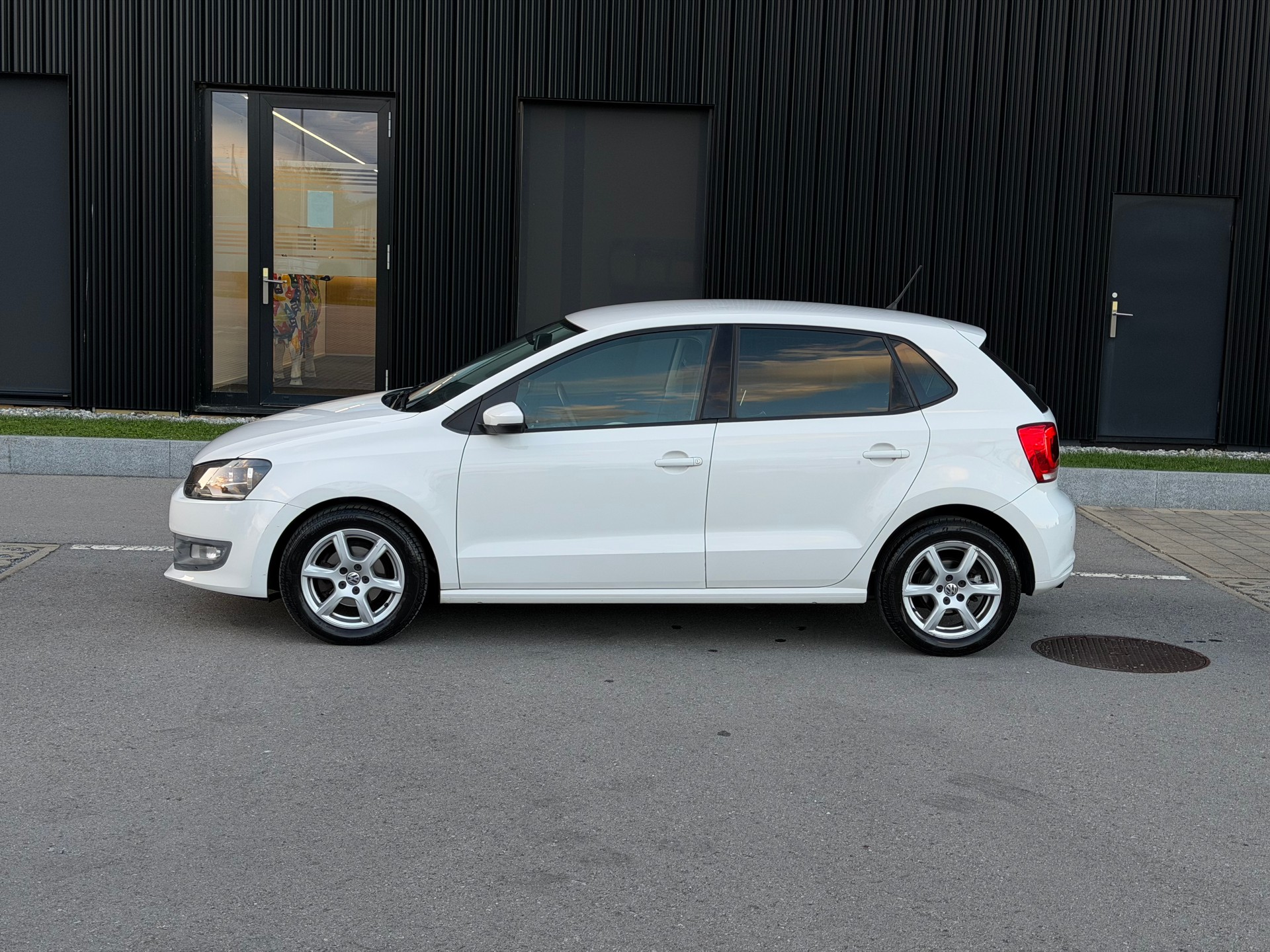 VW Polo 1.2 TSI Comfortline-image-5