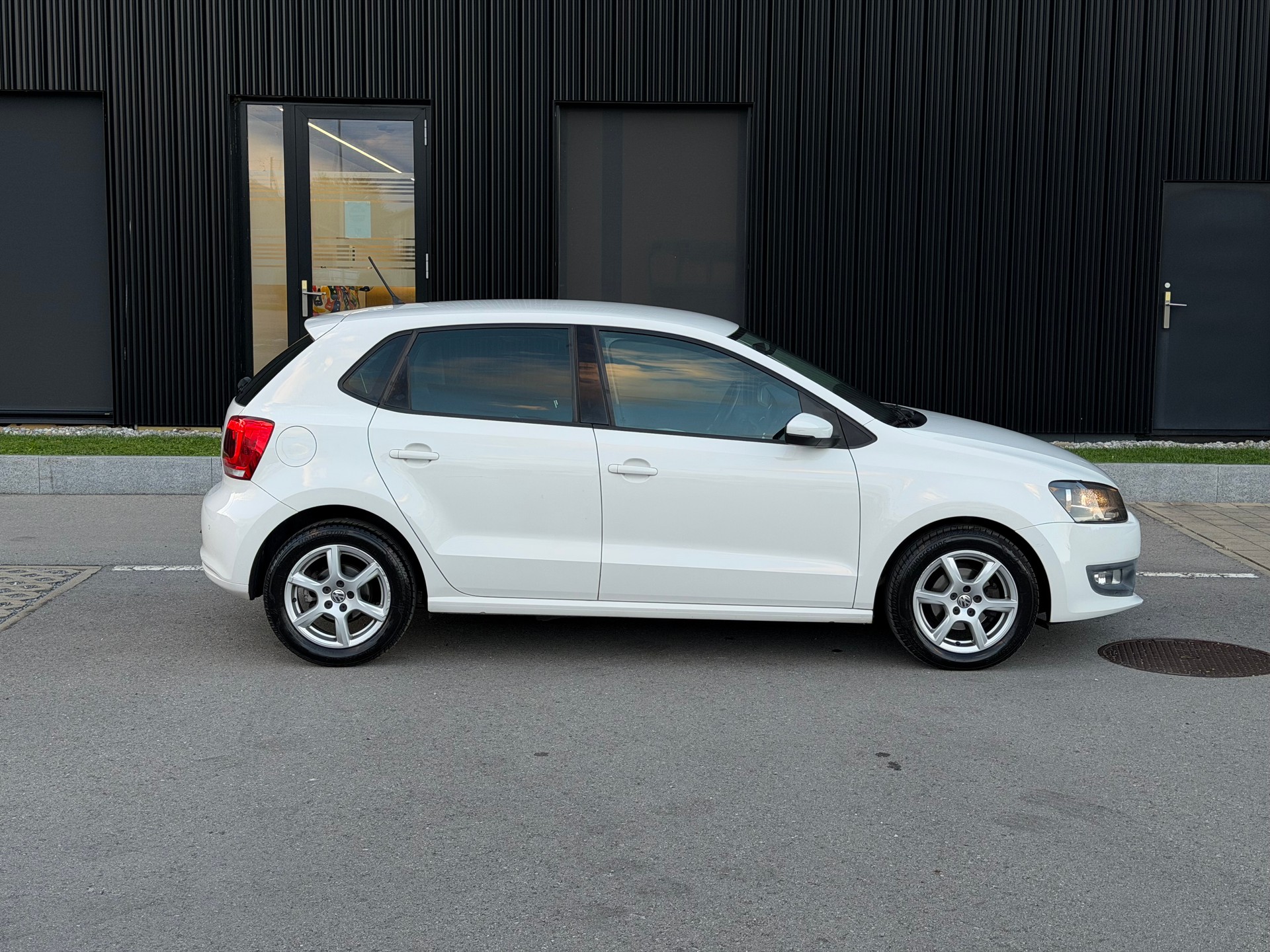 VW Polo 1.2 TSI Comfortline-image-6