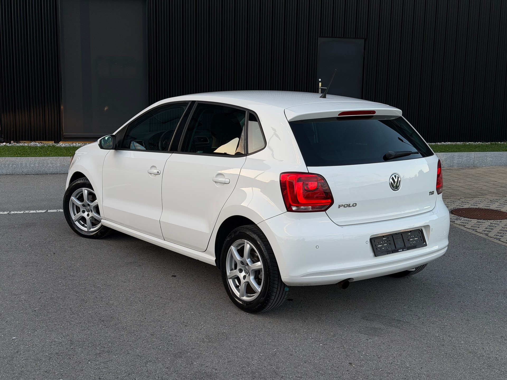 VW Polo 1.2 TSI Comfortline-image-14
