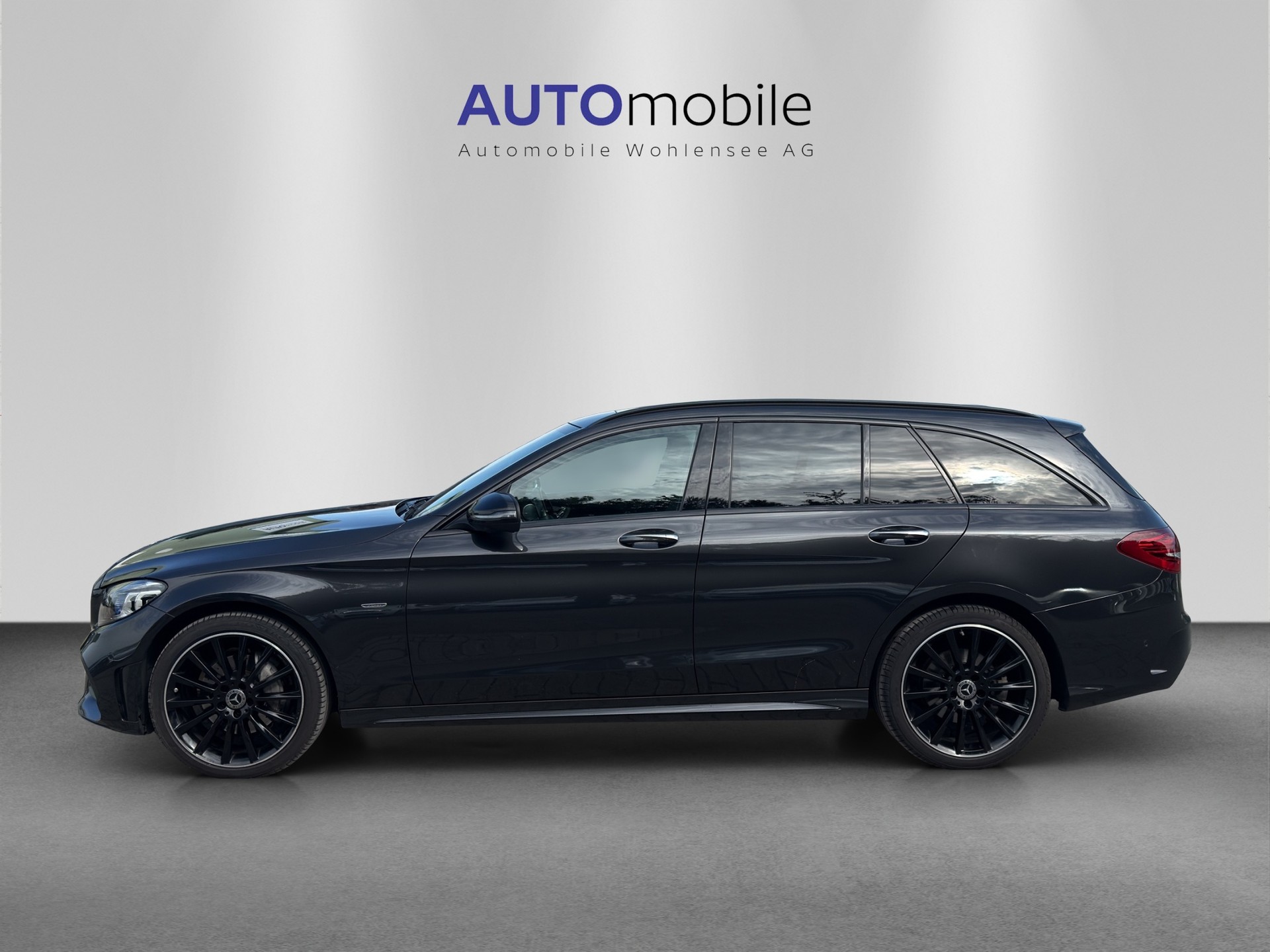 MERCEDES-BENZ C 220 d Swiss Star AMG Line 4M 9G-Tronic-image-0
