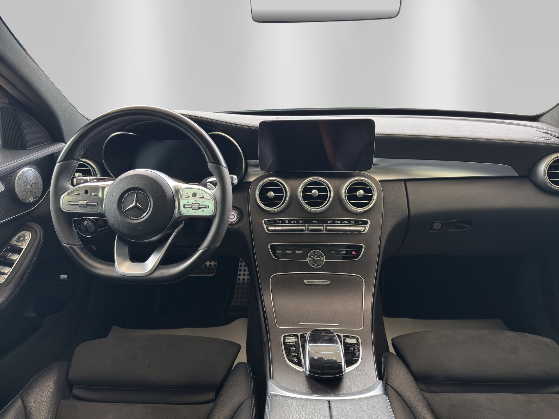 MERCEDES-BENZ C 220 d Swiss Star AMG Line 4M 9G-Tronic-image-10