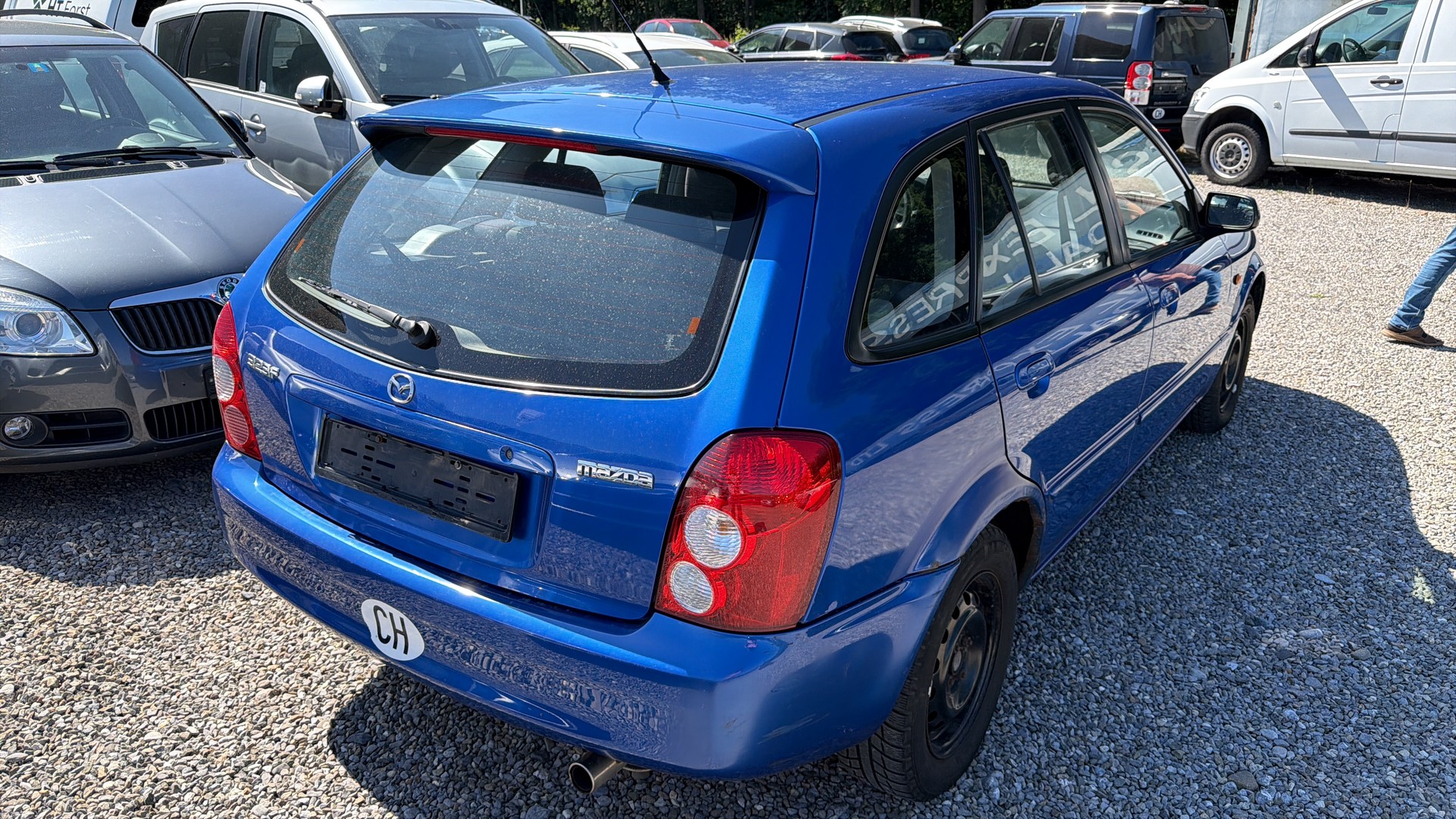MAZDA 323 F 2.0i-16V GT-image-3