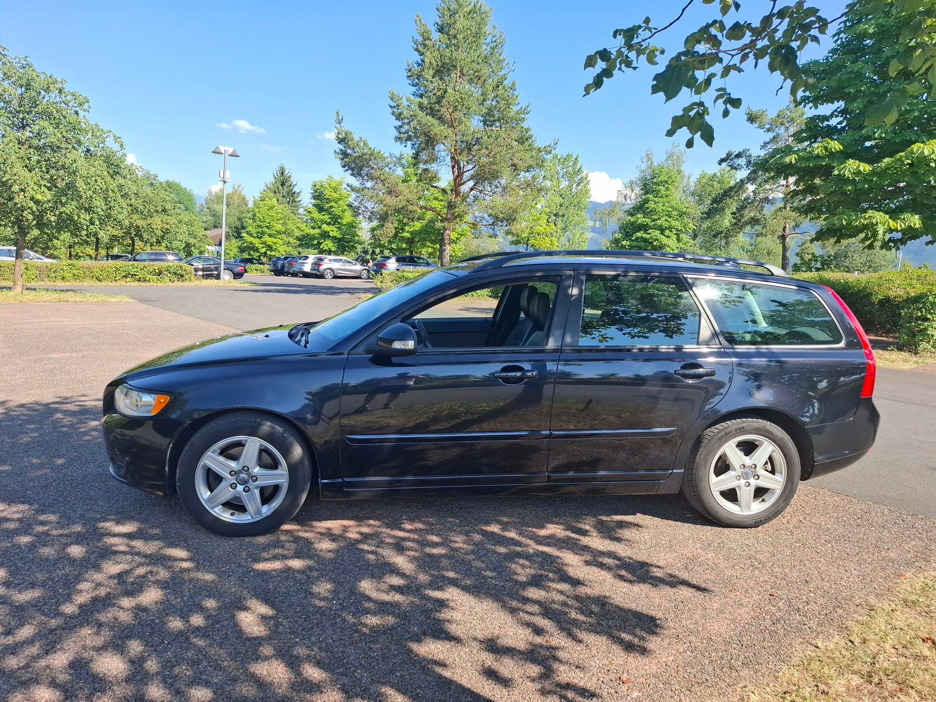 VOLVO V50 2.4I-image-5
