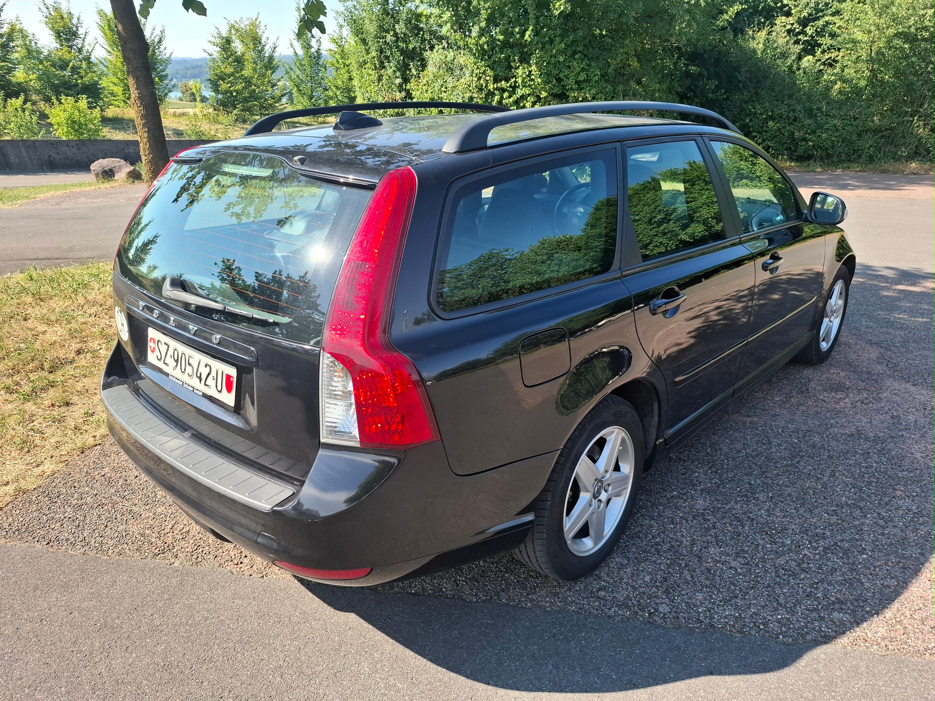 VOLVO V50 2.4I-image-4