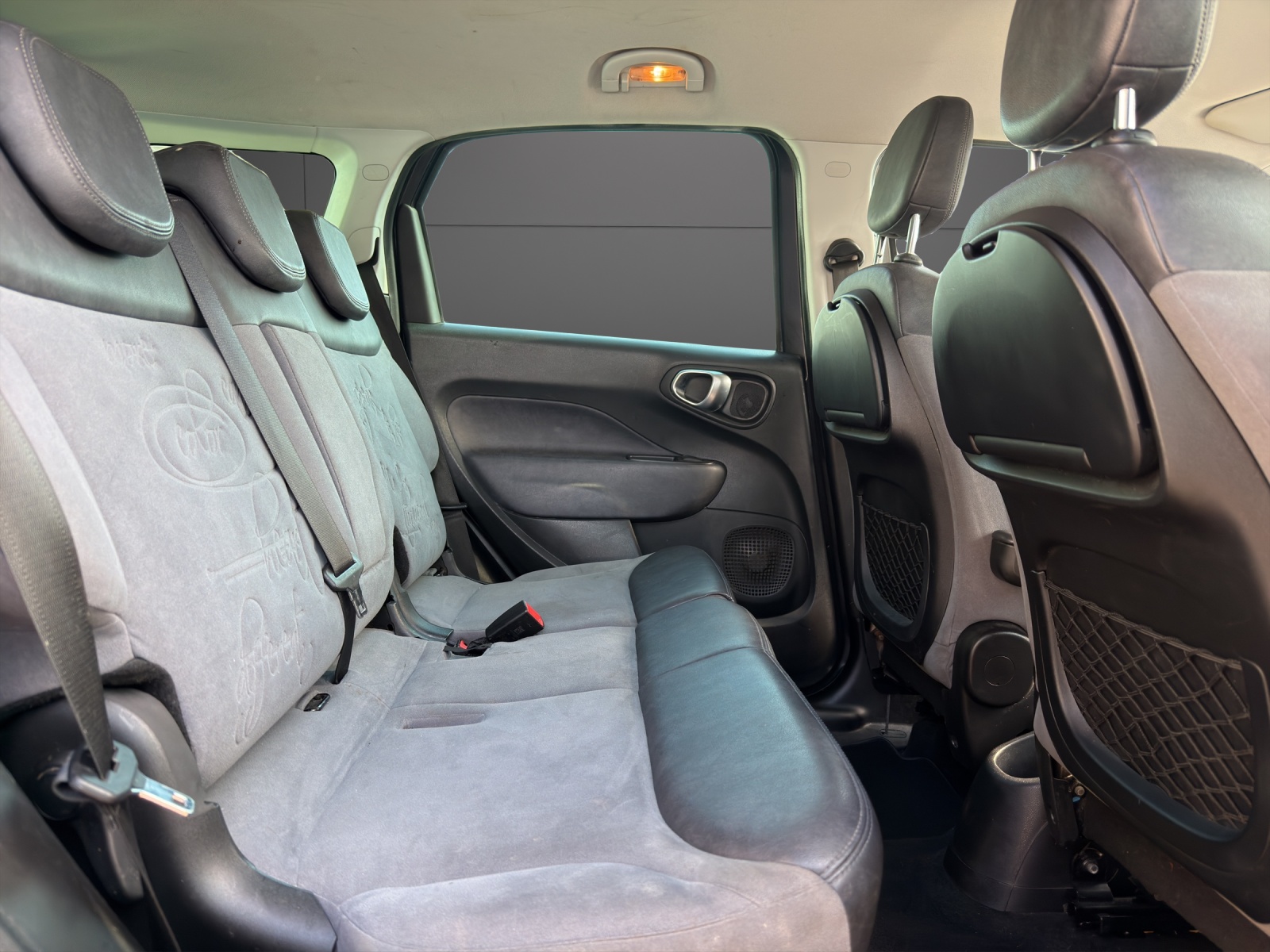FIAT 500L Living 0.9 Twinair turbo Lounge – Platzwunder, Sparsam & Familienfreundlich!-image-8
